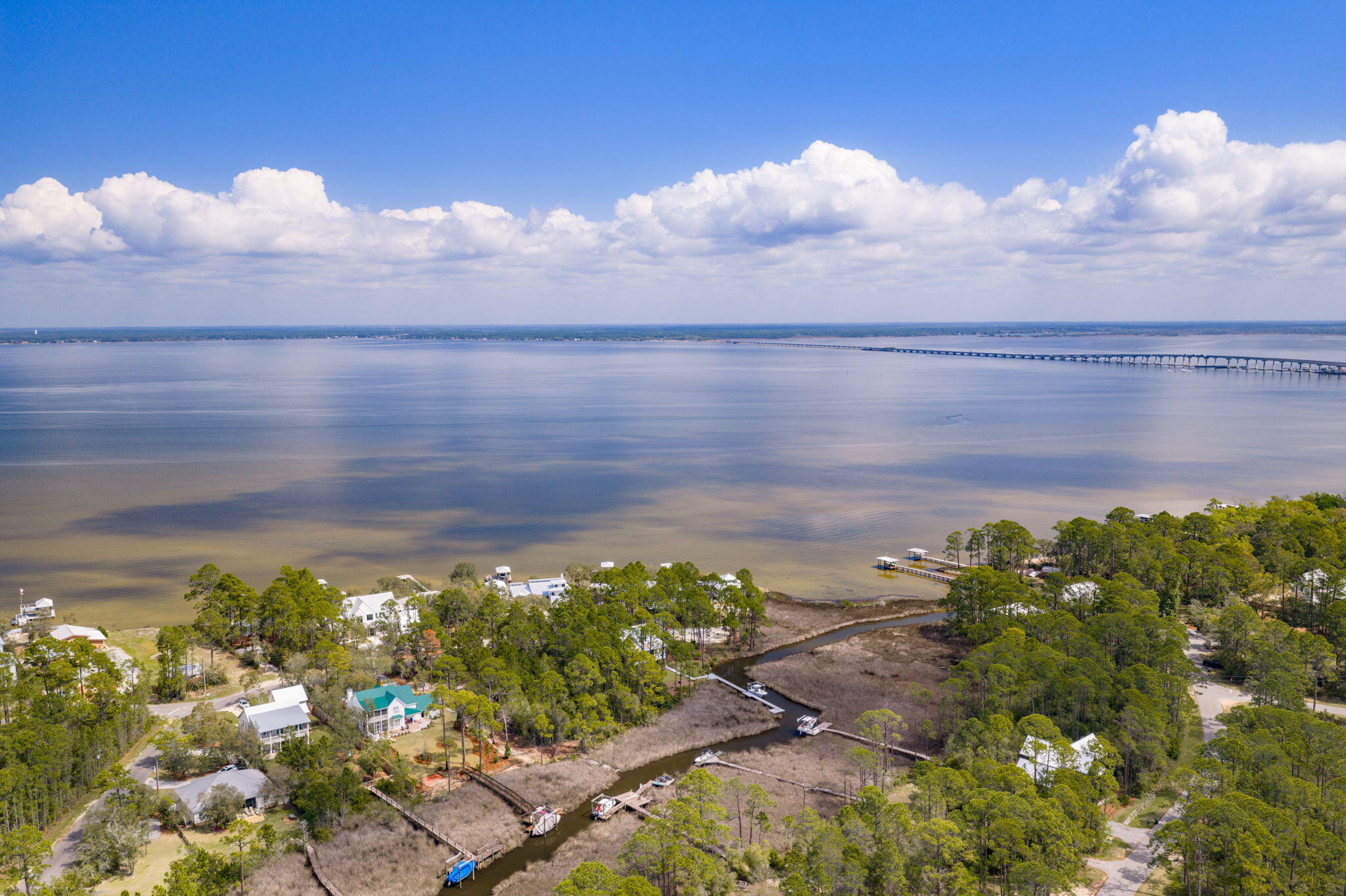 BAY PINE SHORES - Land