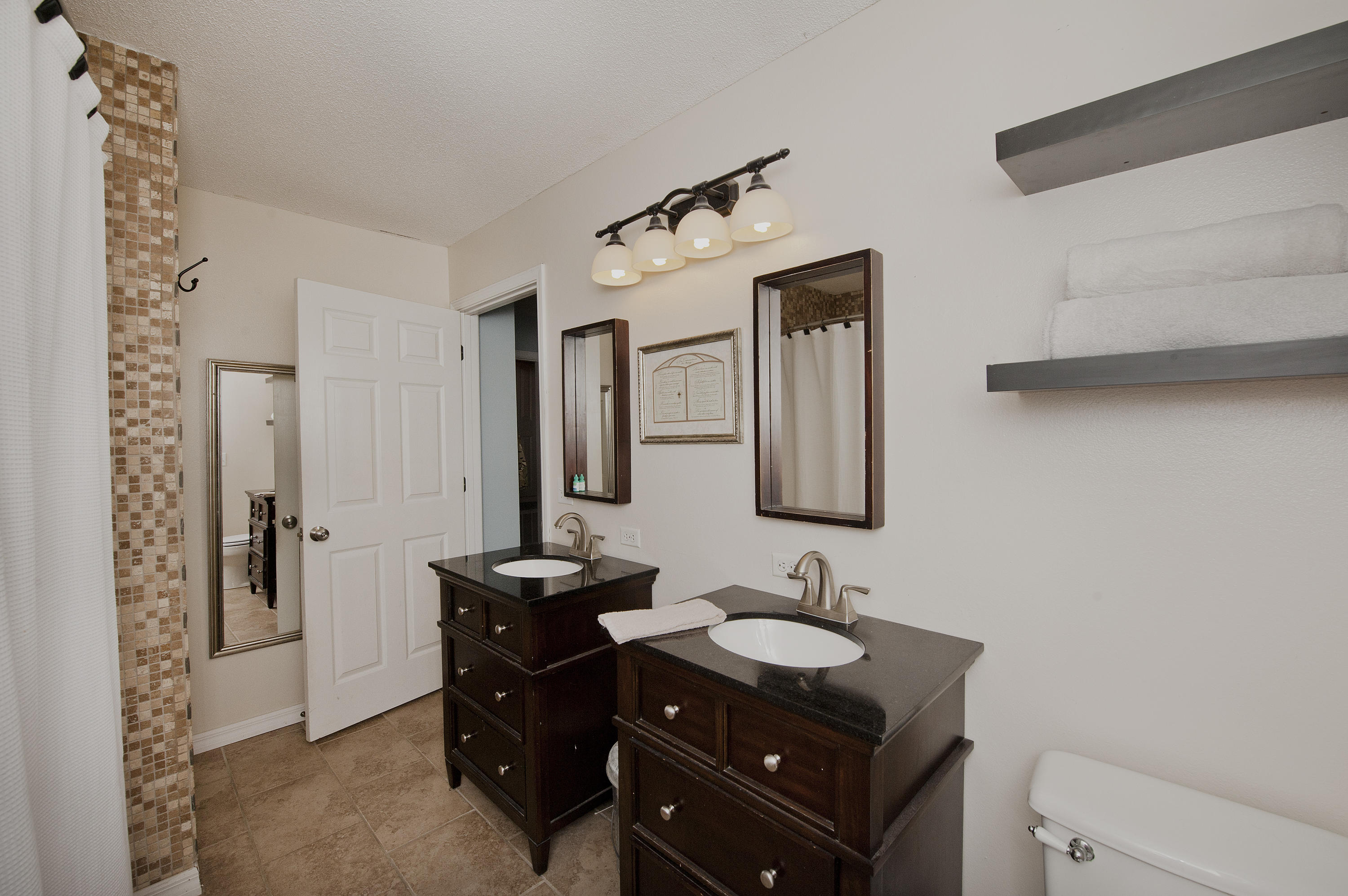 ASHWOOD - Residential