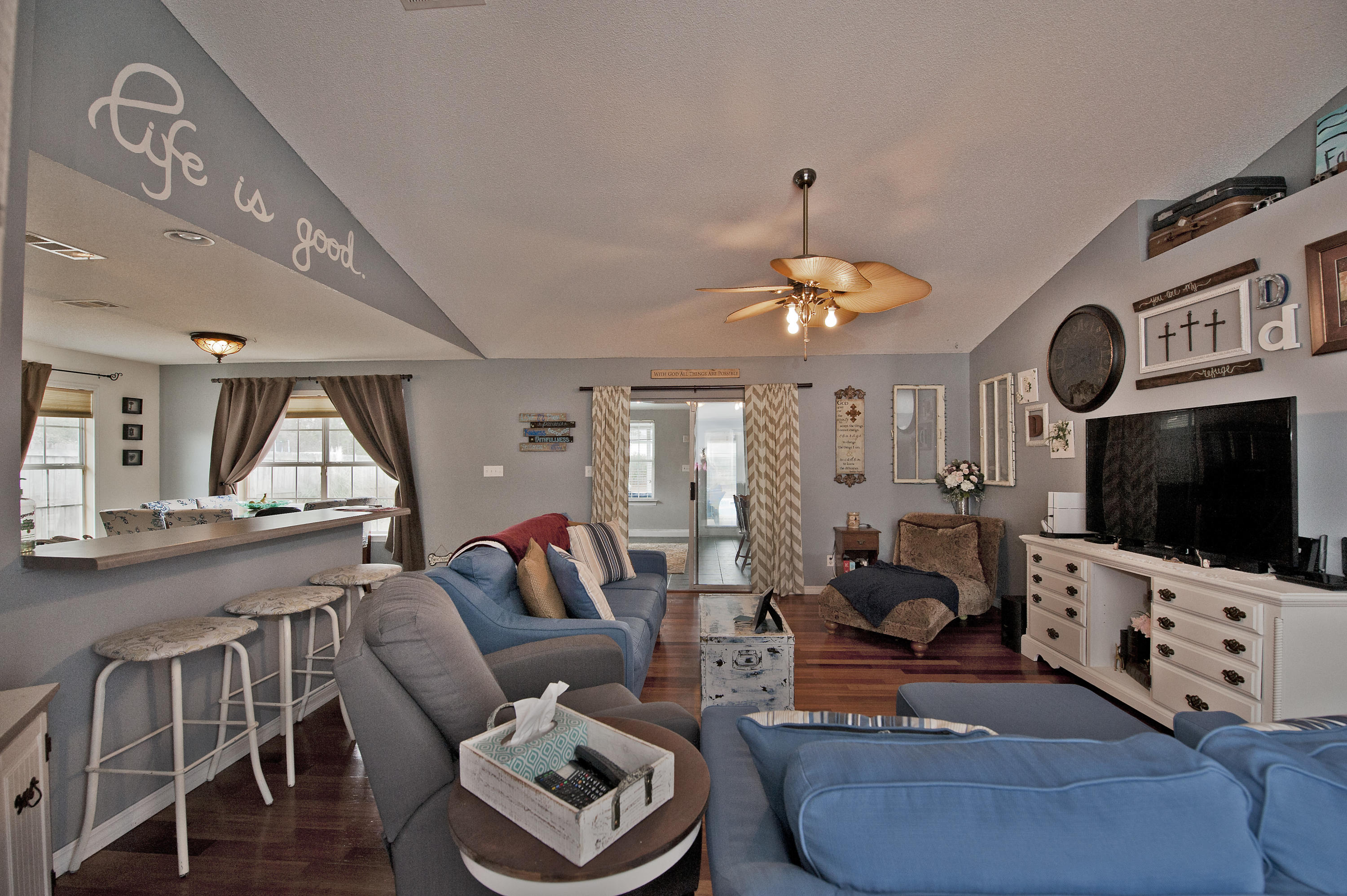 ASHWOOD - Residential
