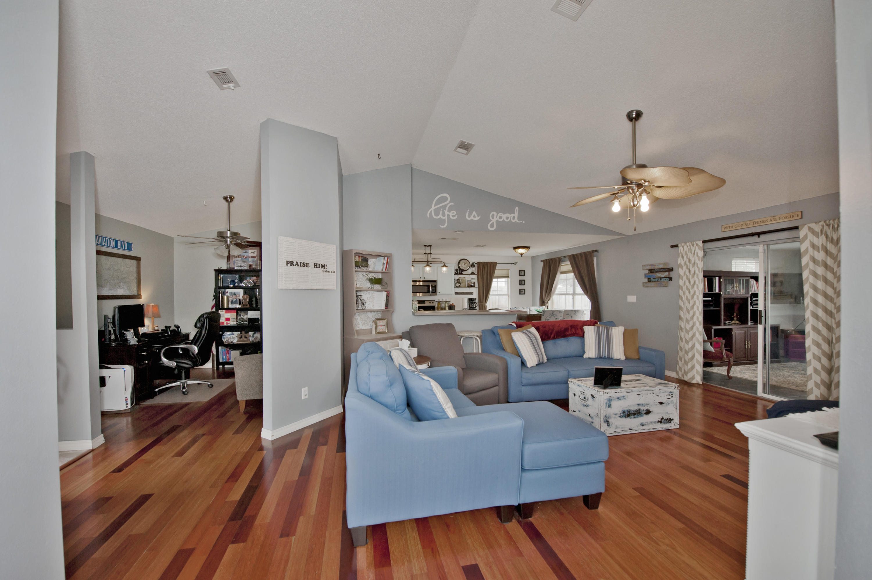 ASHWOOD - Residential