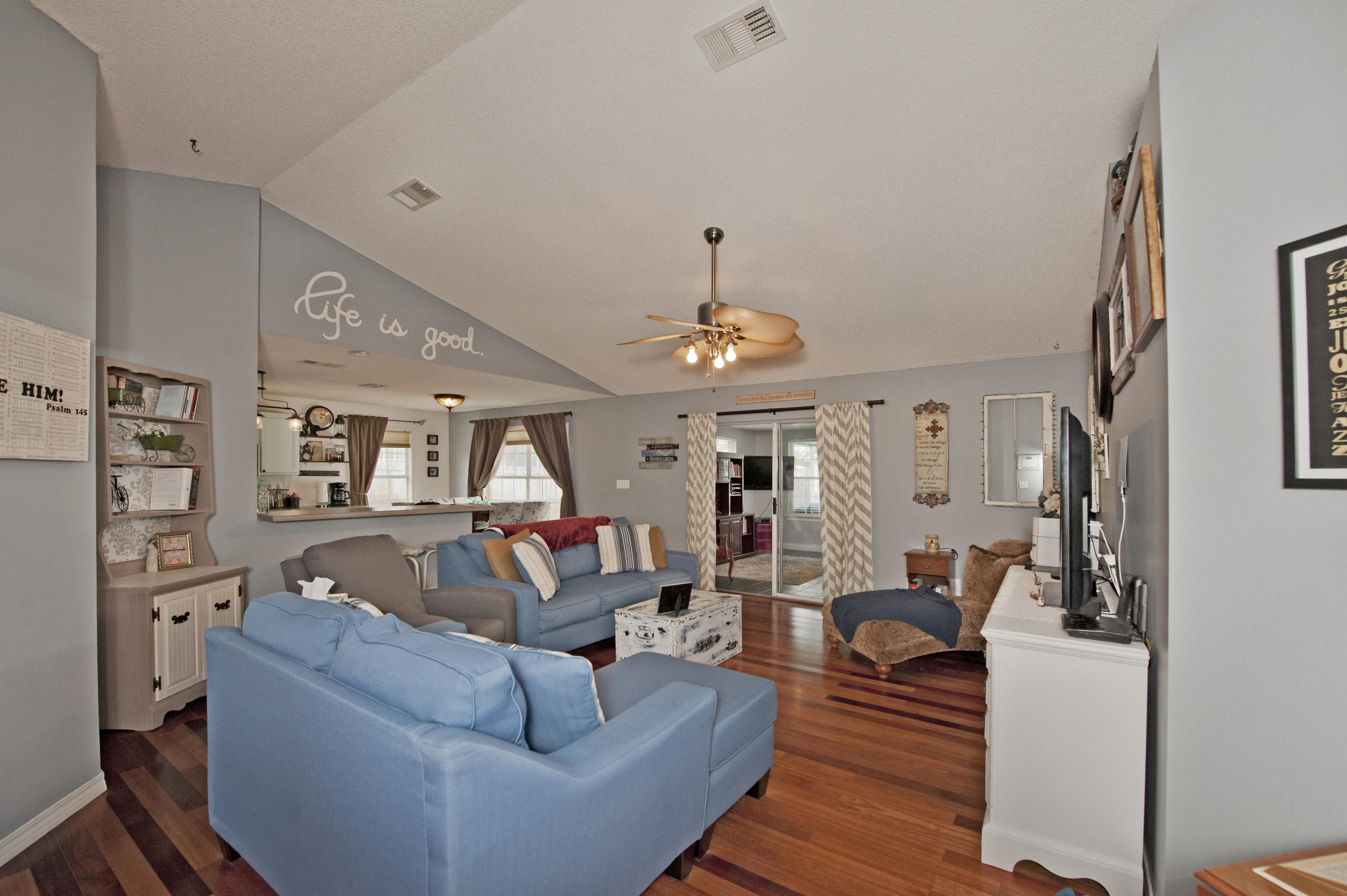 ASHWOOD - Residential
