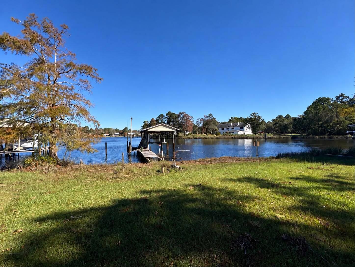 600 Bay Grove Road