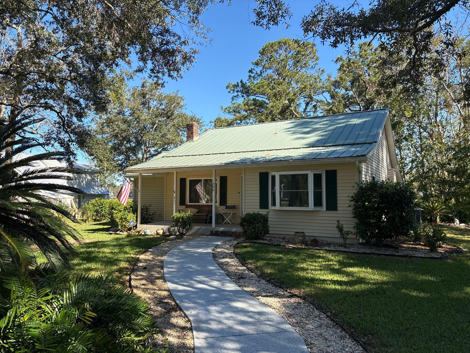 600 Bay Grove Road