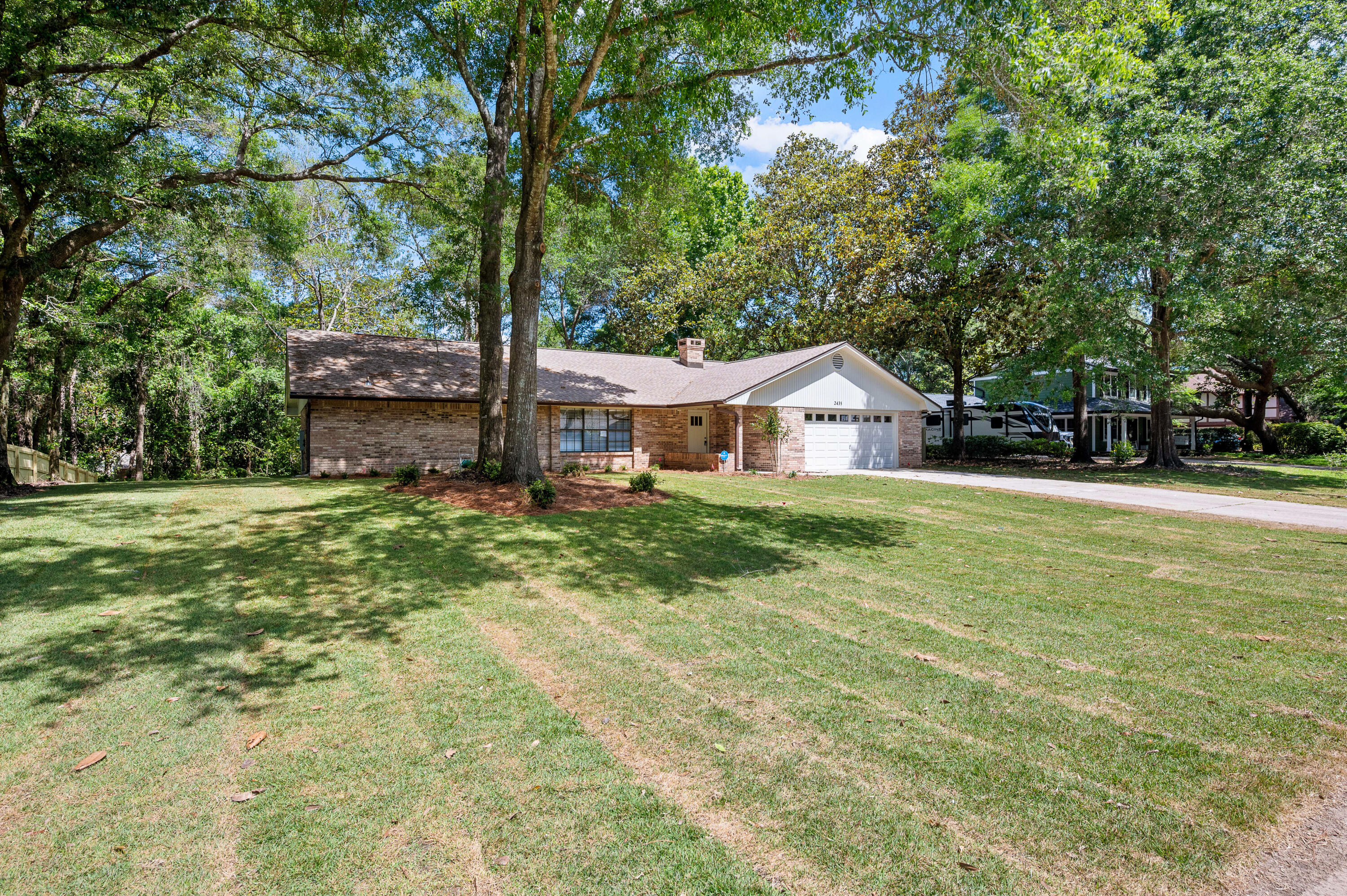 Rocky Bayou - Residential