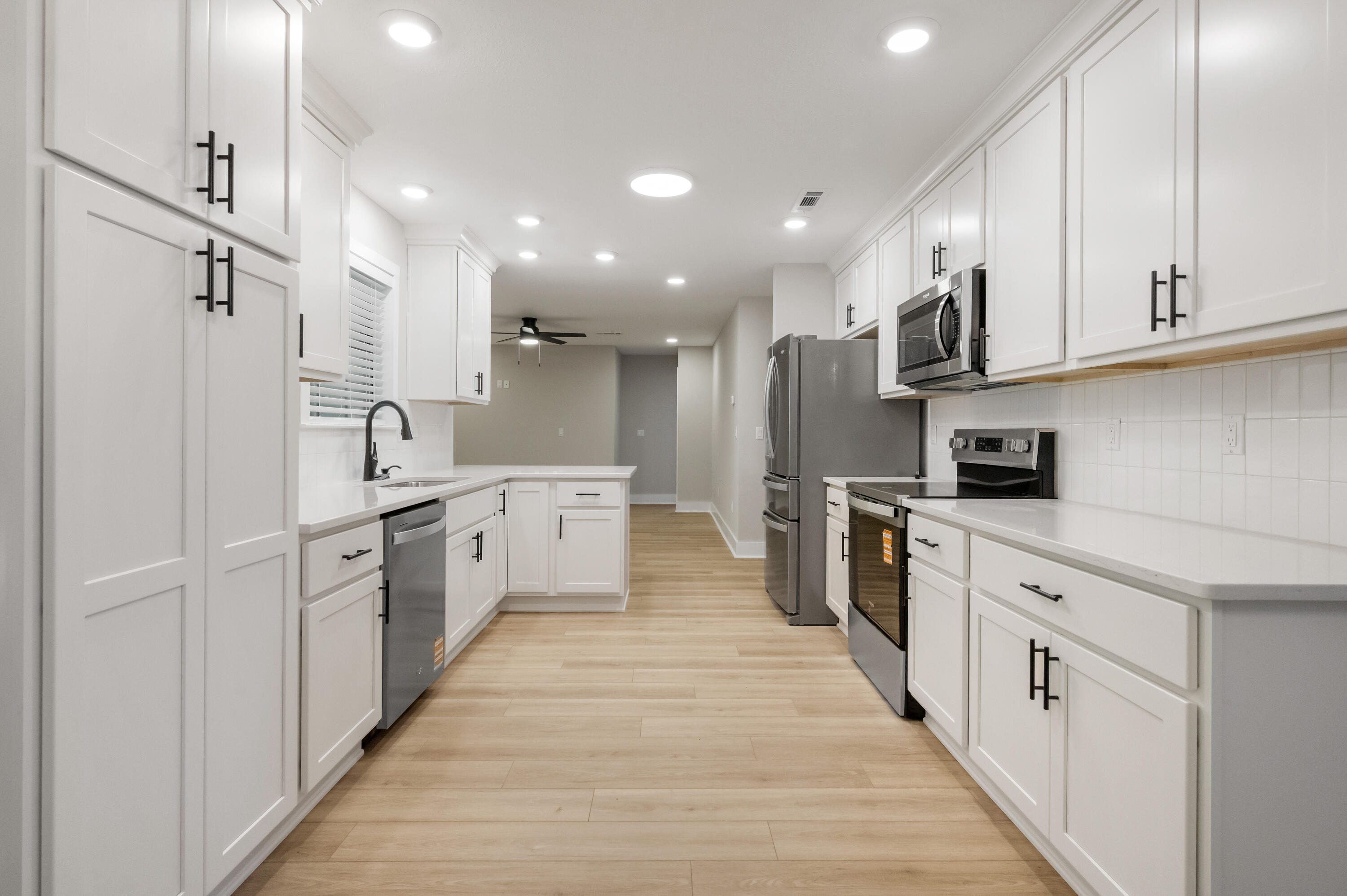 Rocky Bayou - Residential