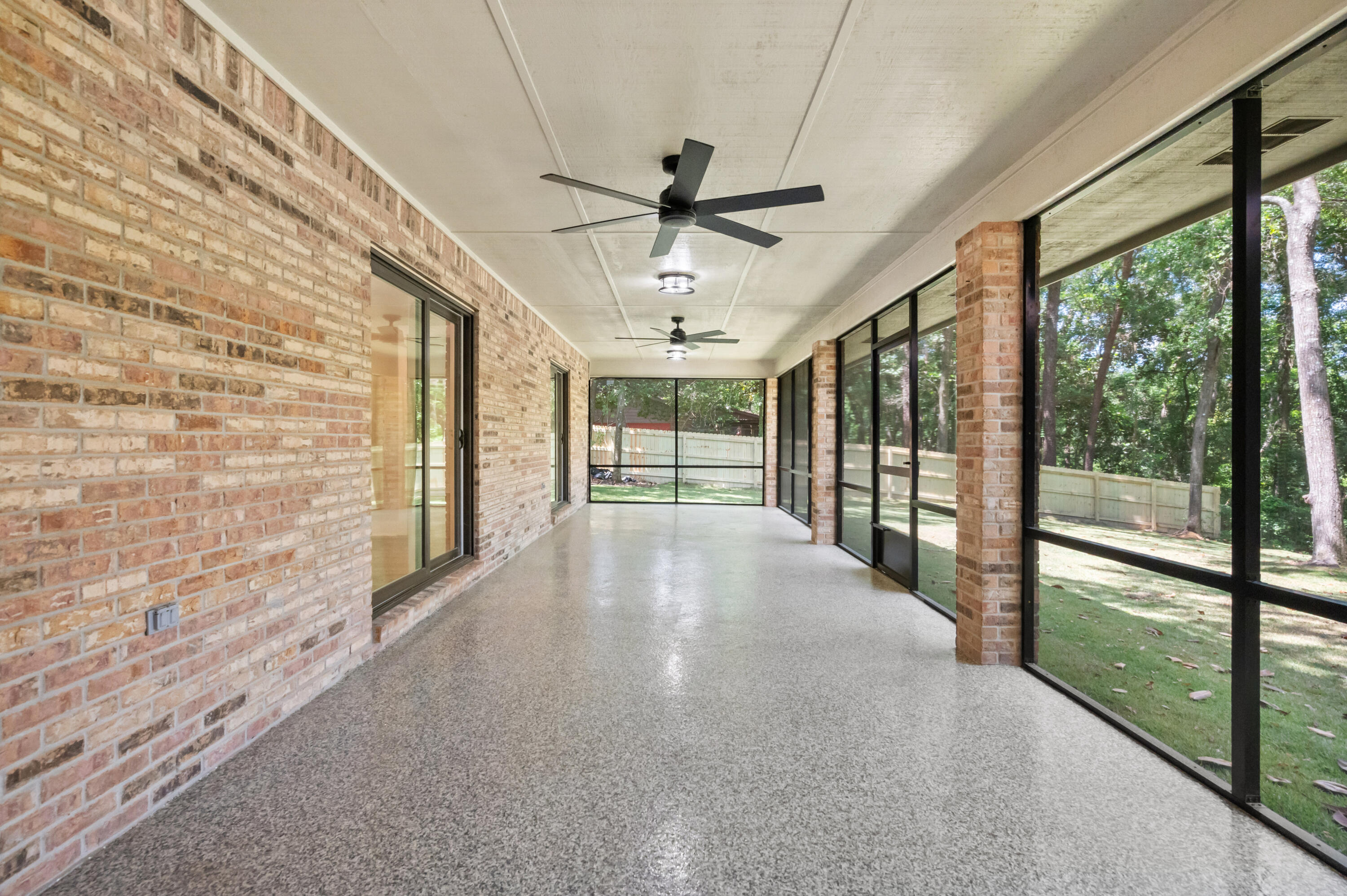 Rocky Bayou - Residential