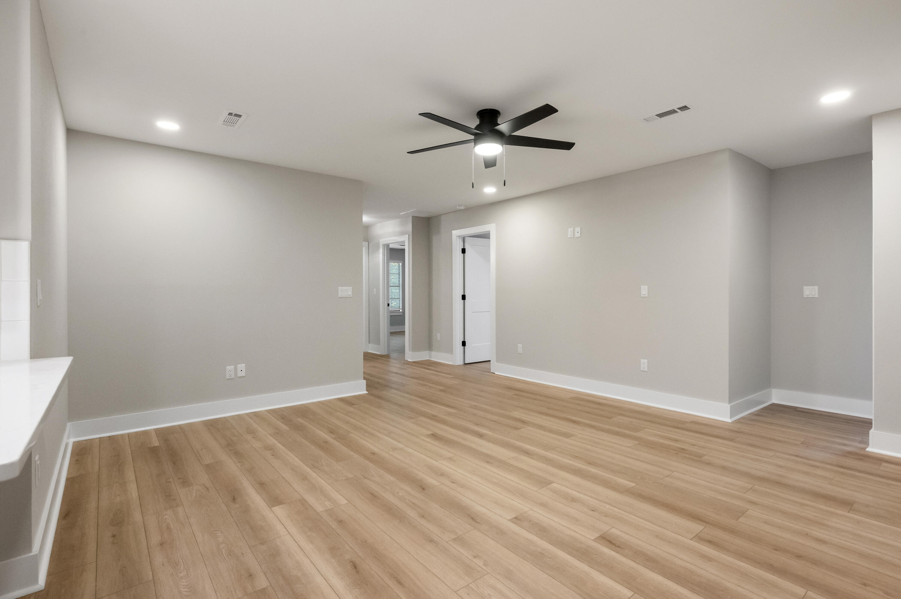Rocky Bayou - Residential
