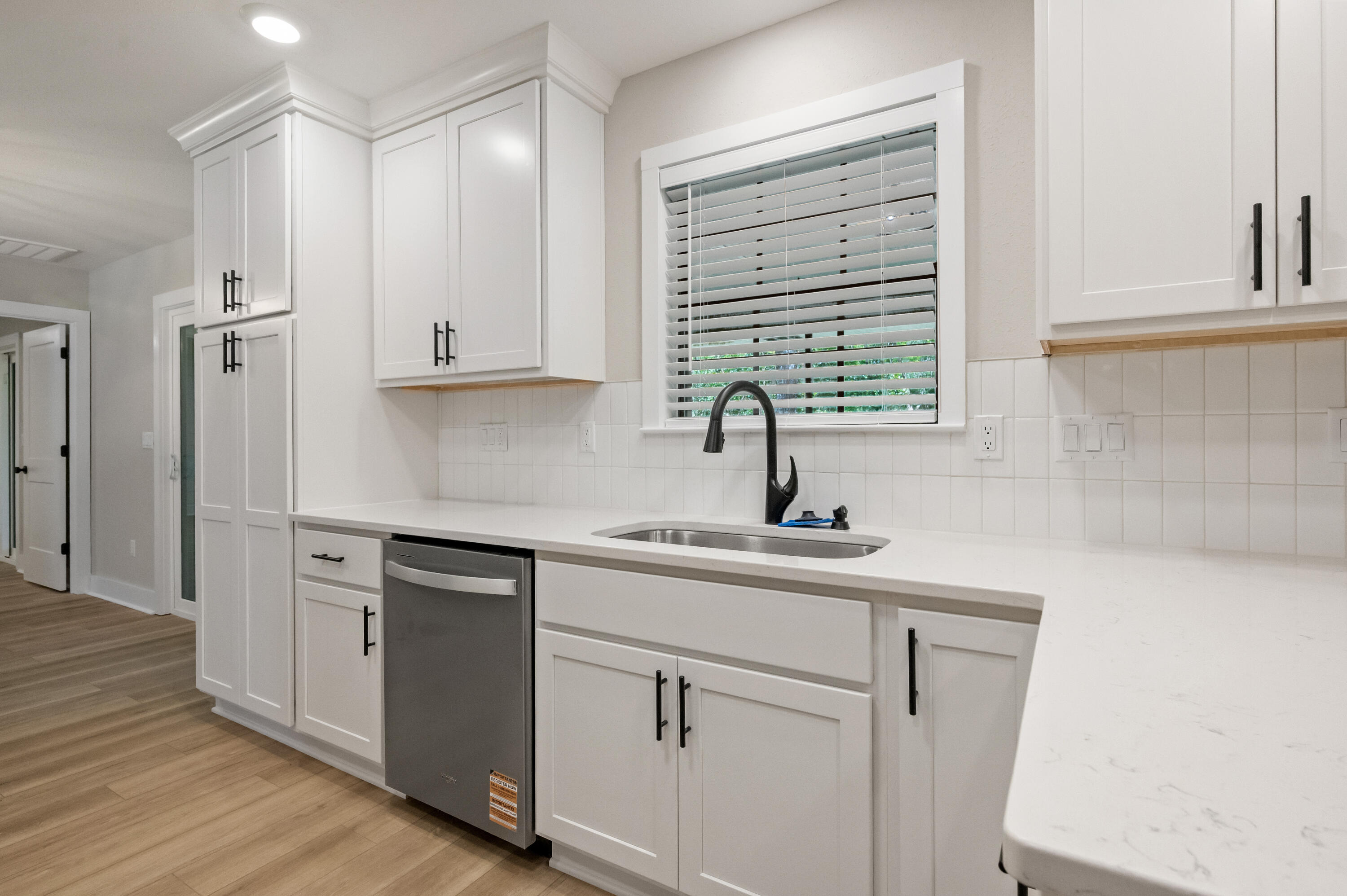 Rocky Bayou - Residential