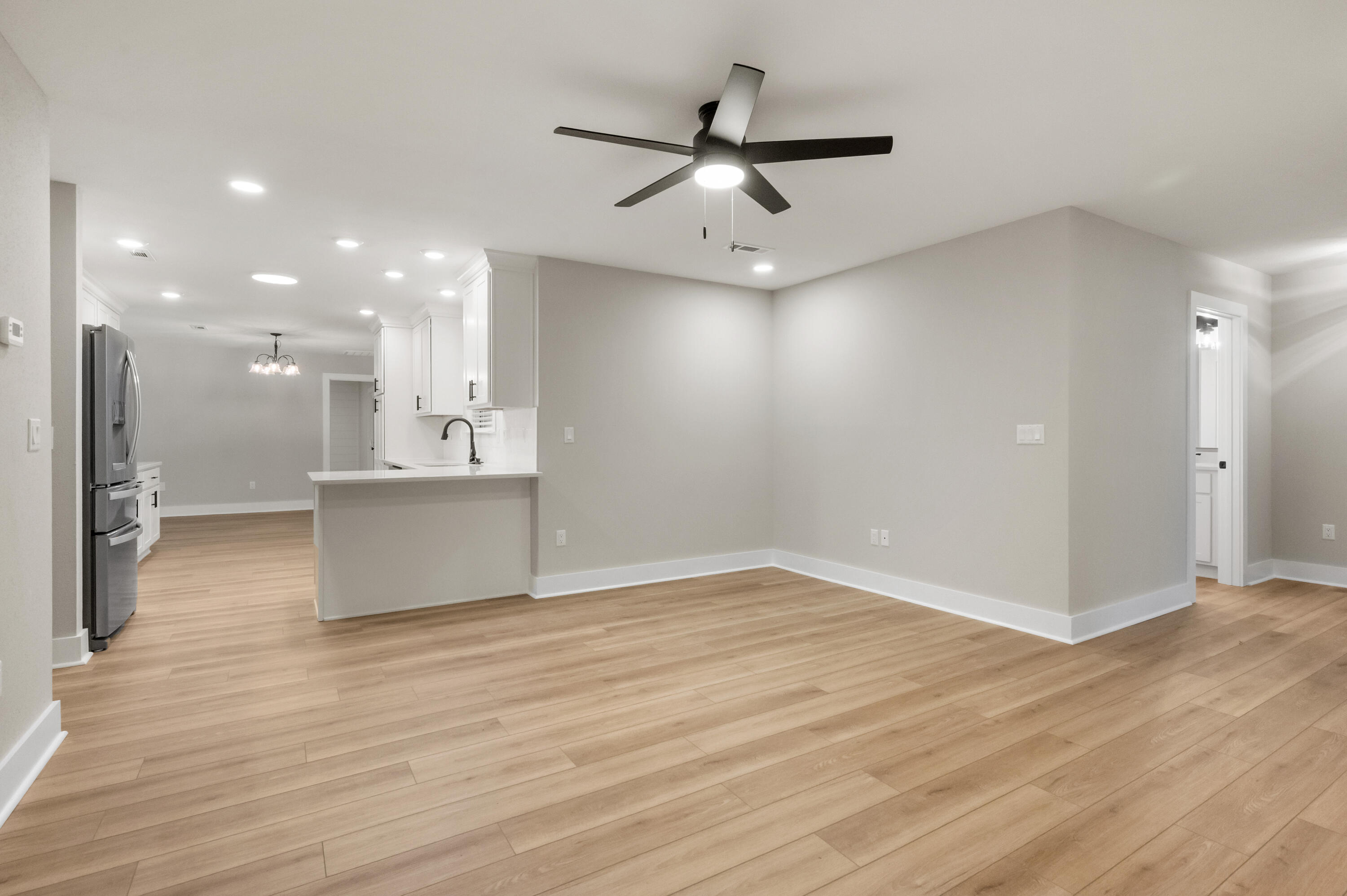 Rocky Bayou - Residential