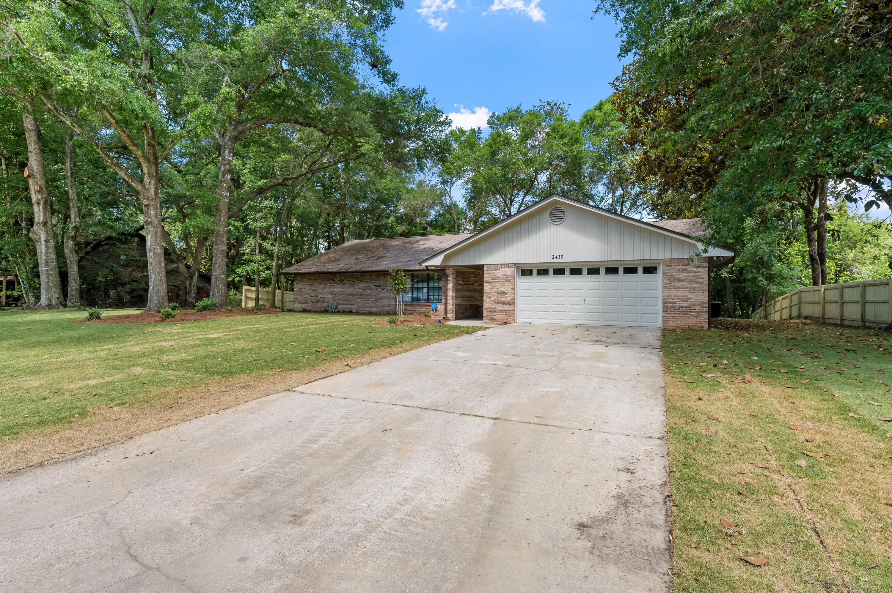 Rocky Bayou - Residential