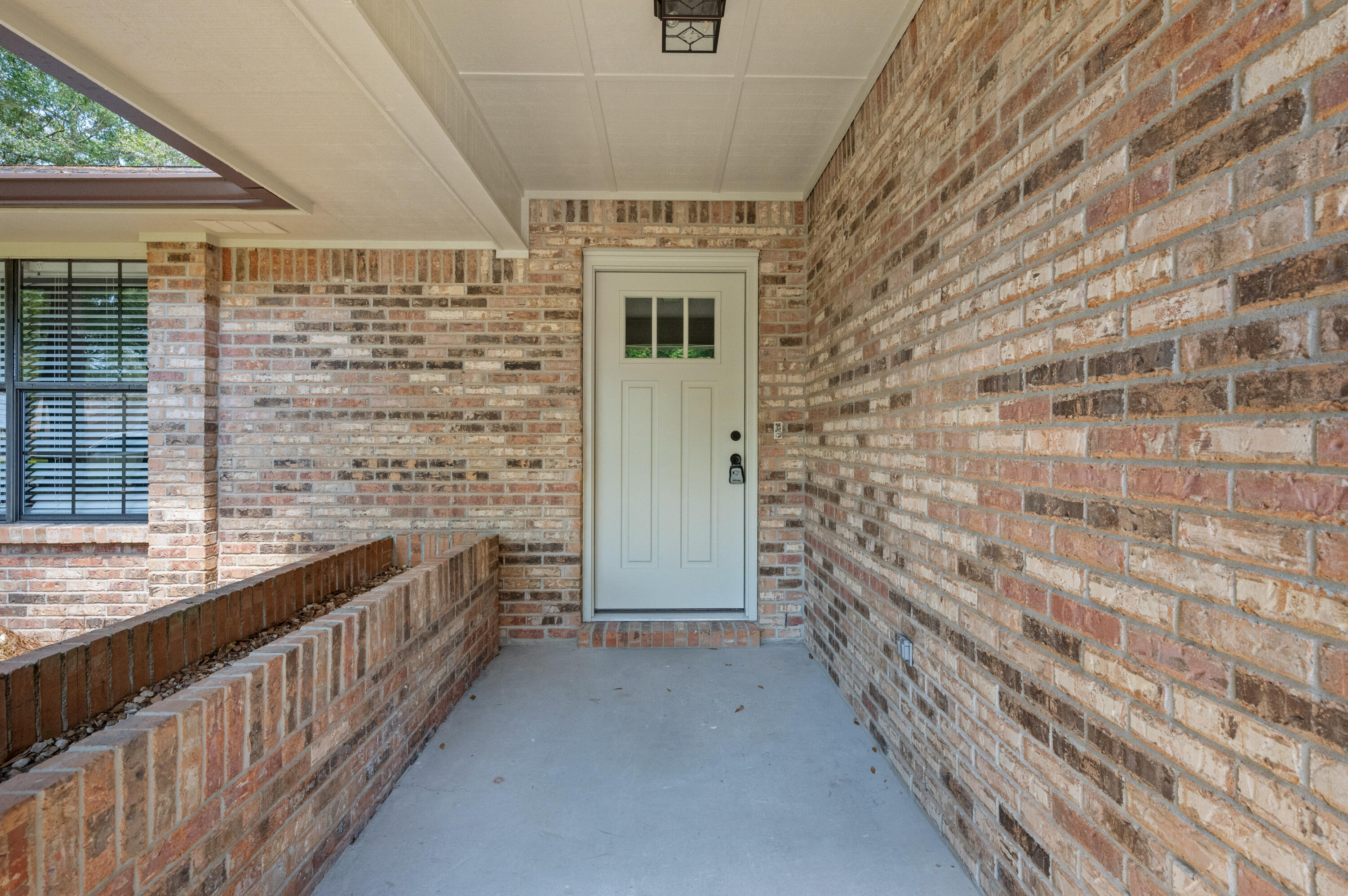 Rocky Bayou - Residential