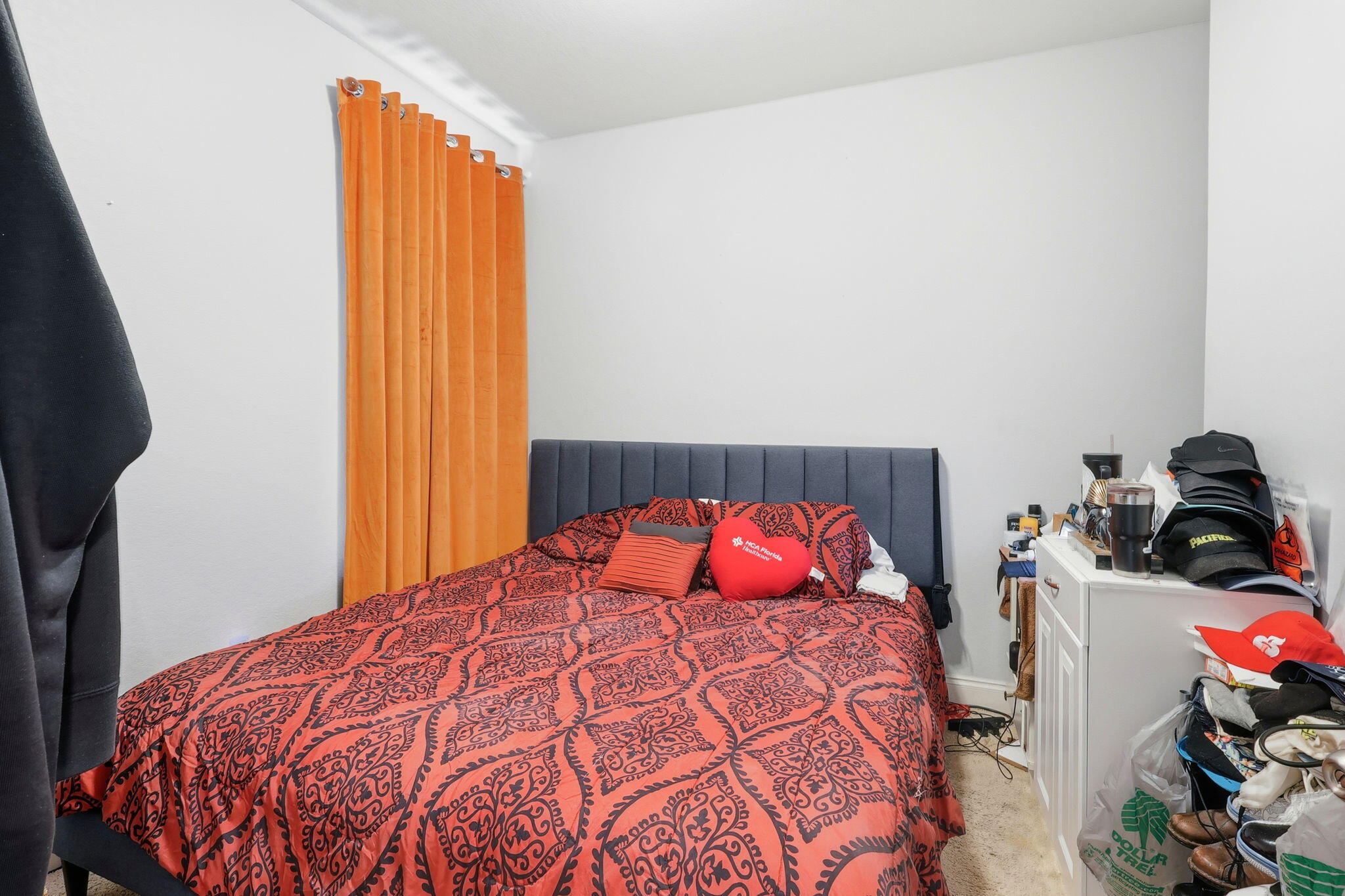 DIAMOND LAKES - Residential