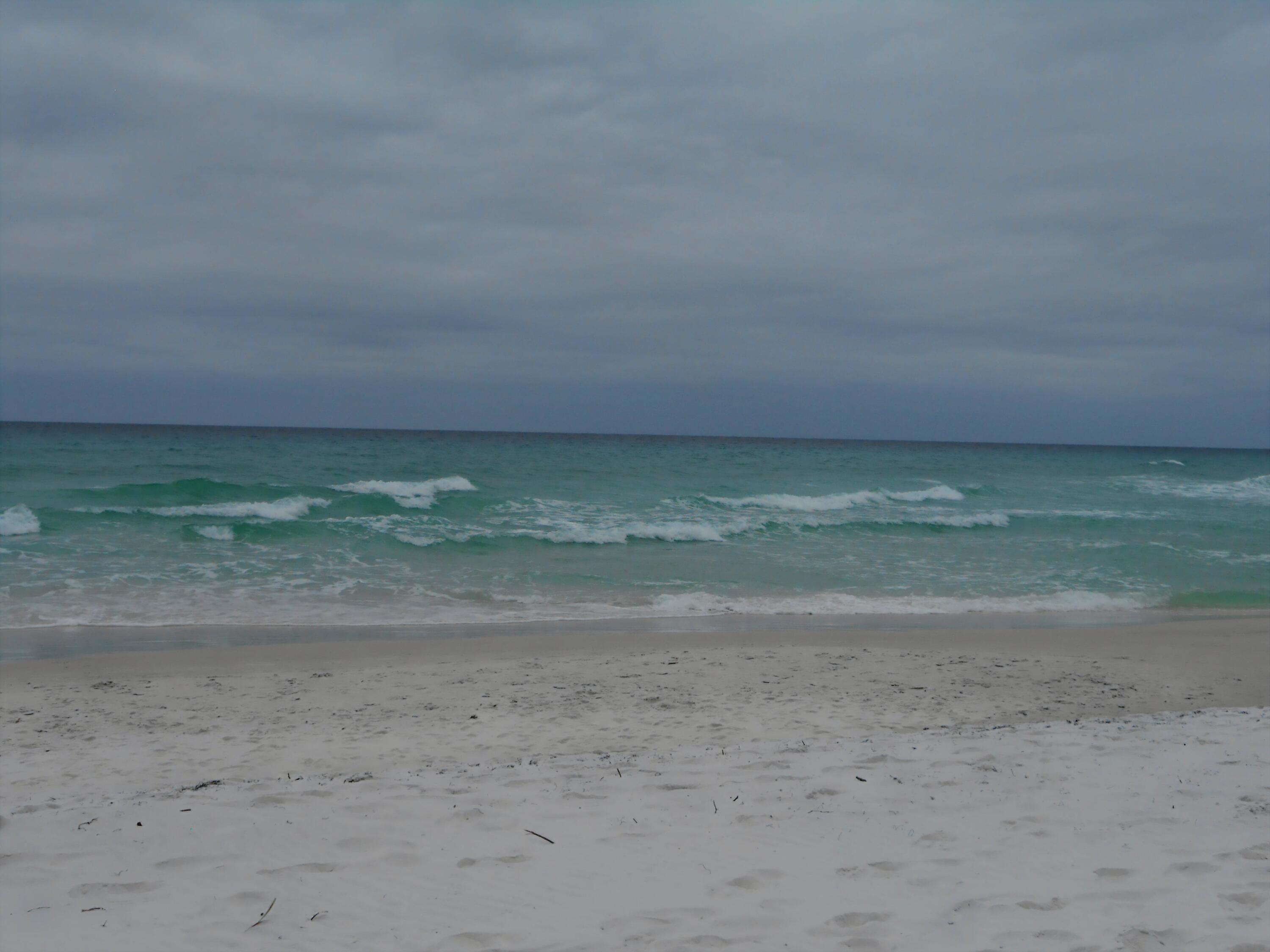 TOPS'L BEACH MANOR - Residential