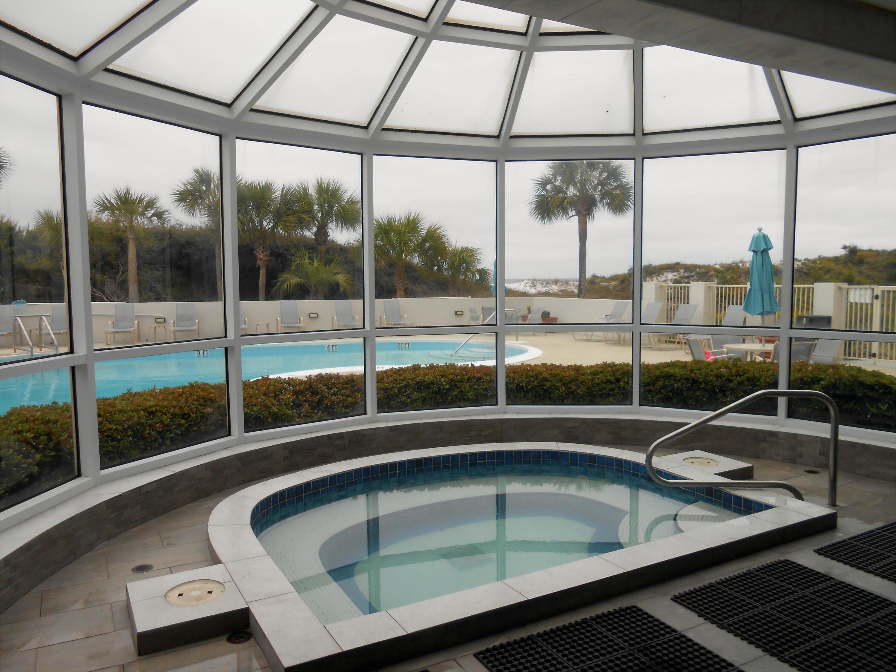 TOPS'L BEACH MANOR - Residential