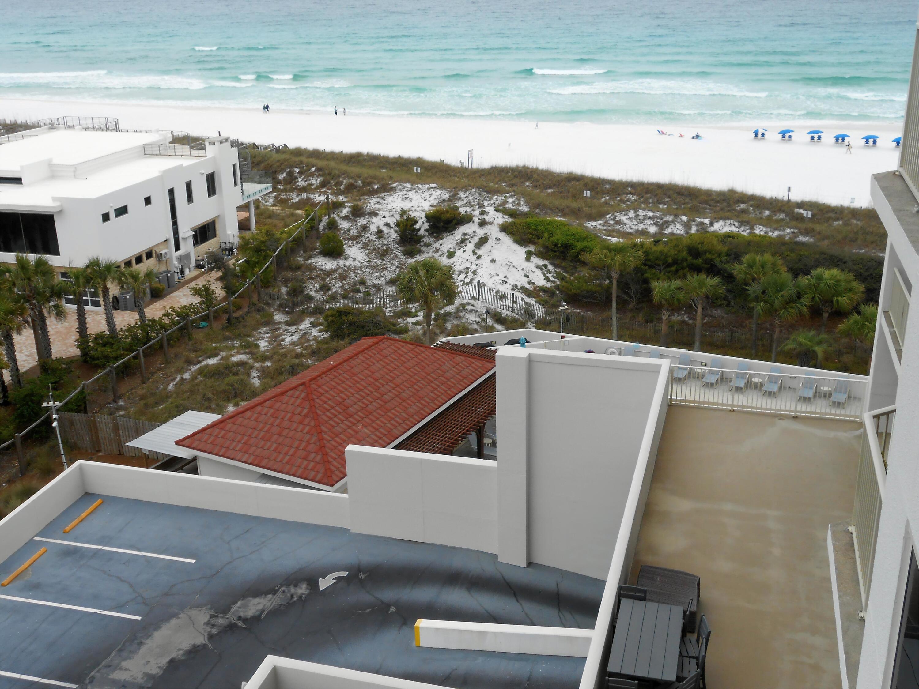 TOPS'L BEACH MANOR - Residential