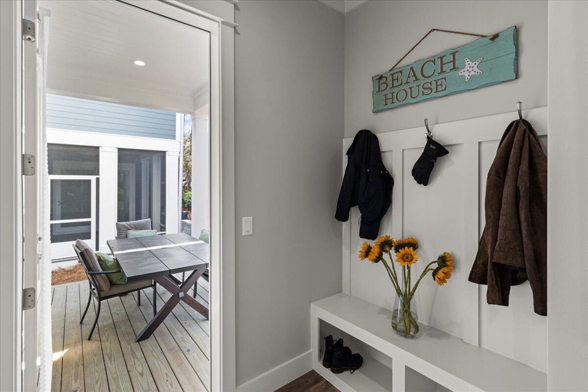 LAKESIDE AT BLUE MOUNTAIN BEACH - Residential