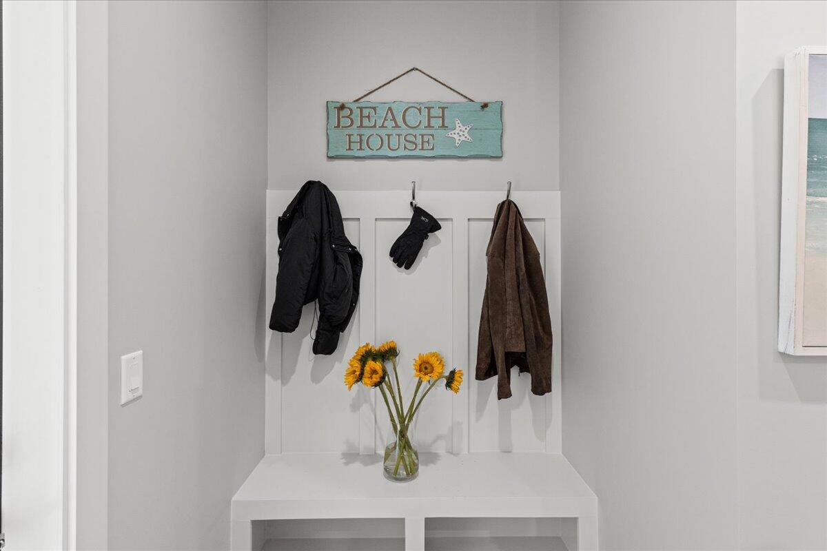 LAKESIDE AT BLUE MOUNTAIN BEACH - Residential
