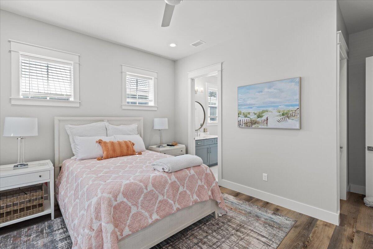 LAKESIDE AT BLUE MOUNTAIN BEACH - Residential