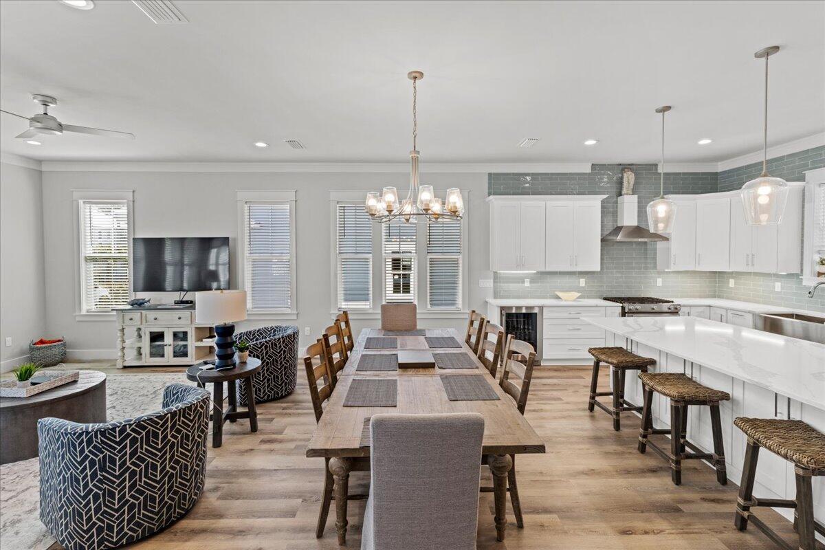 LAKESIDE AT BLUE MOUNTAIN BEACH - Residential