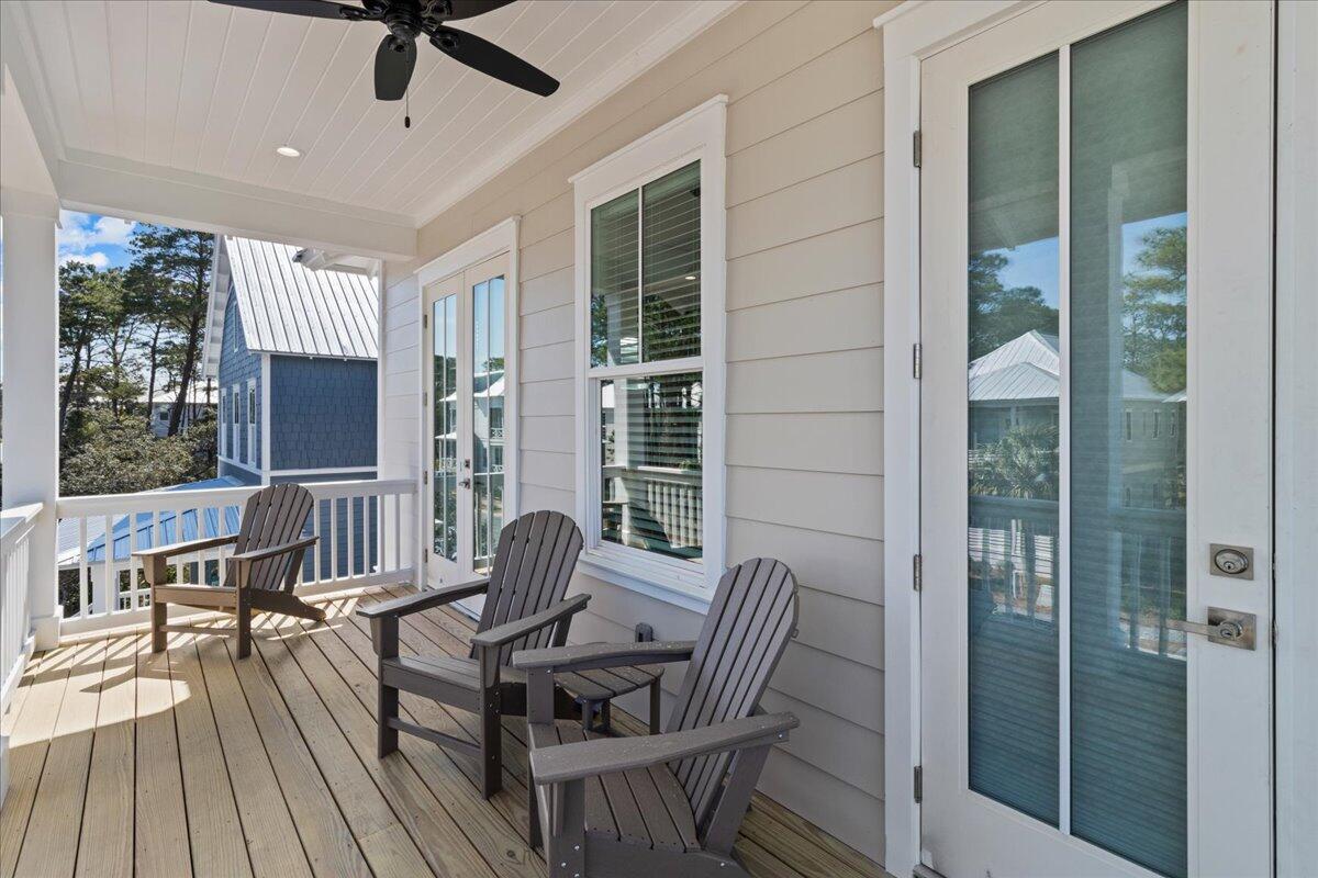 LAKESIDE AT BLUE MOUNTAIN BEACH - Residential