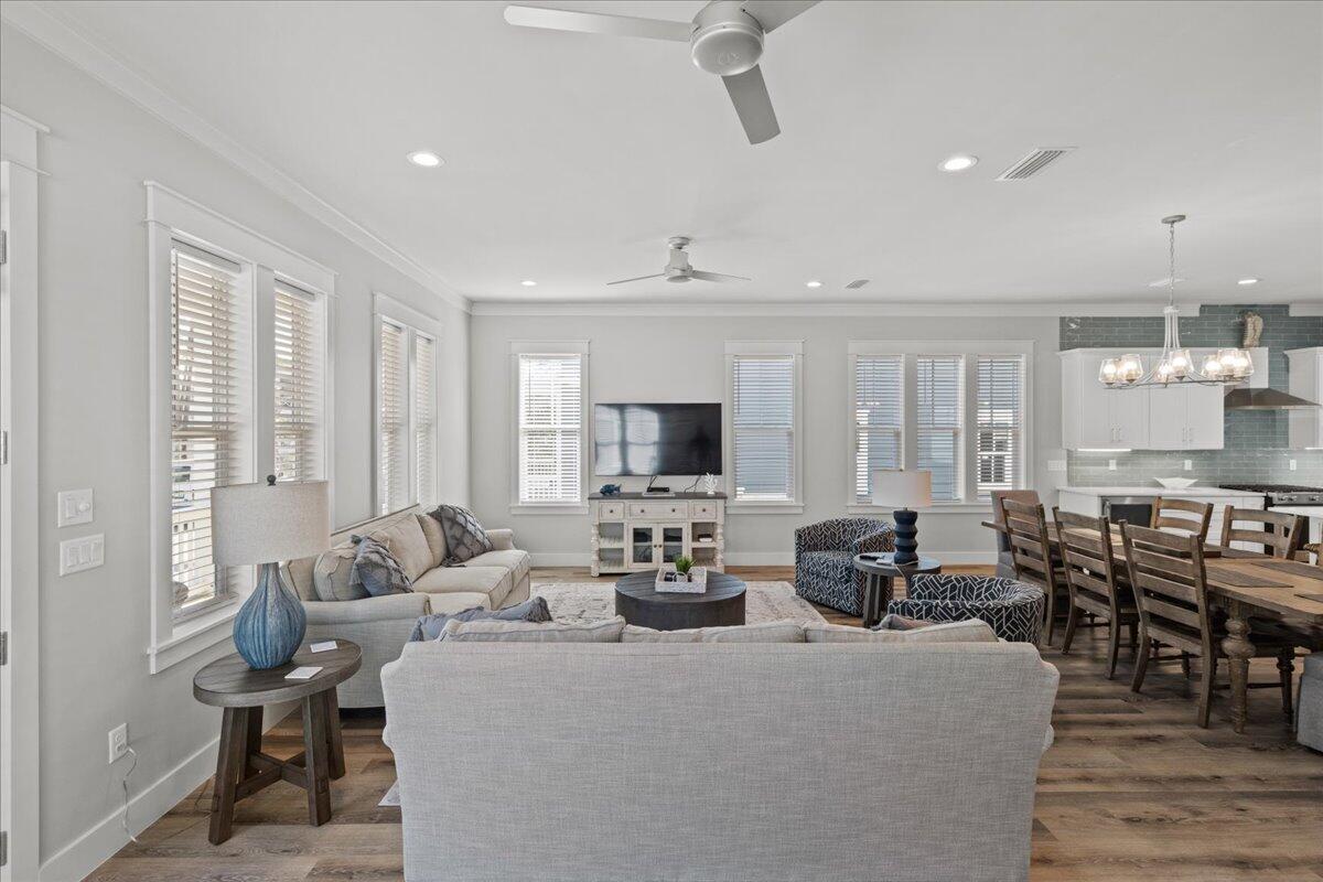 LAKESIDE AT BLUE MOUNTAIN BEACH - Residential
