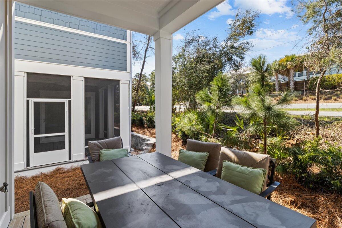 LAKESIDE AT BLUE MOUNTAIN BEACH - Residential