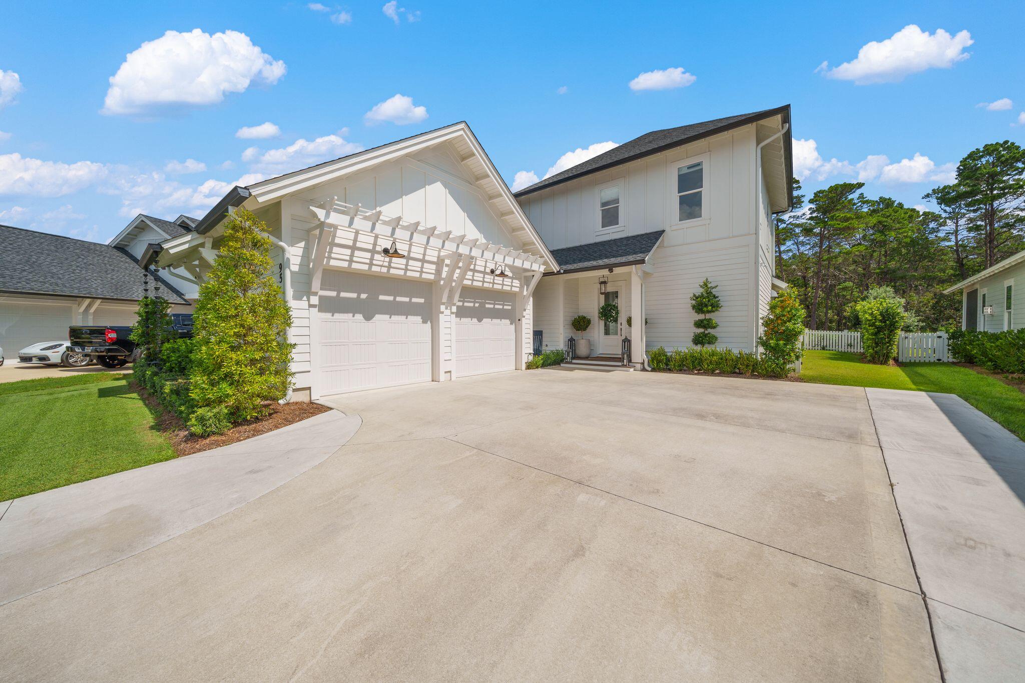95 E Pollard Cove