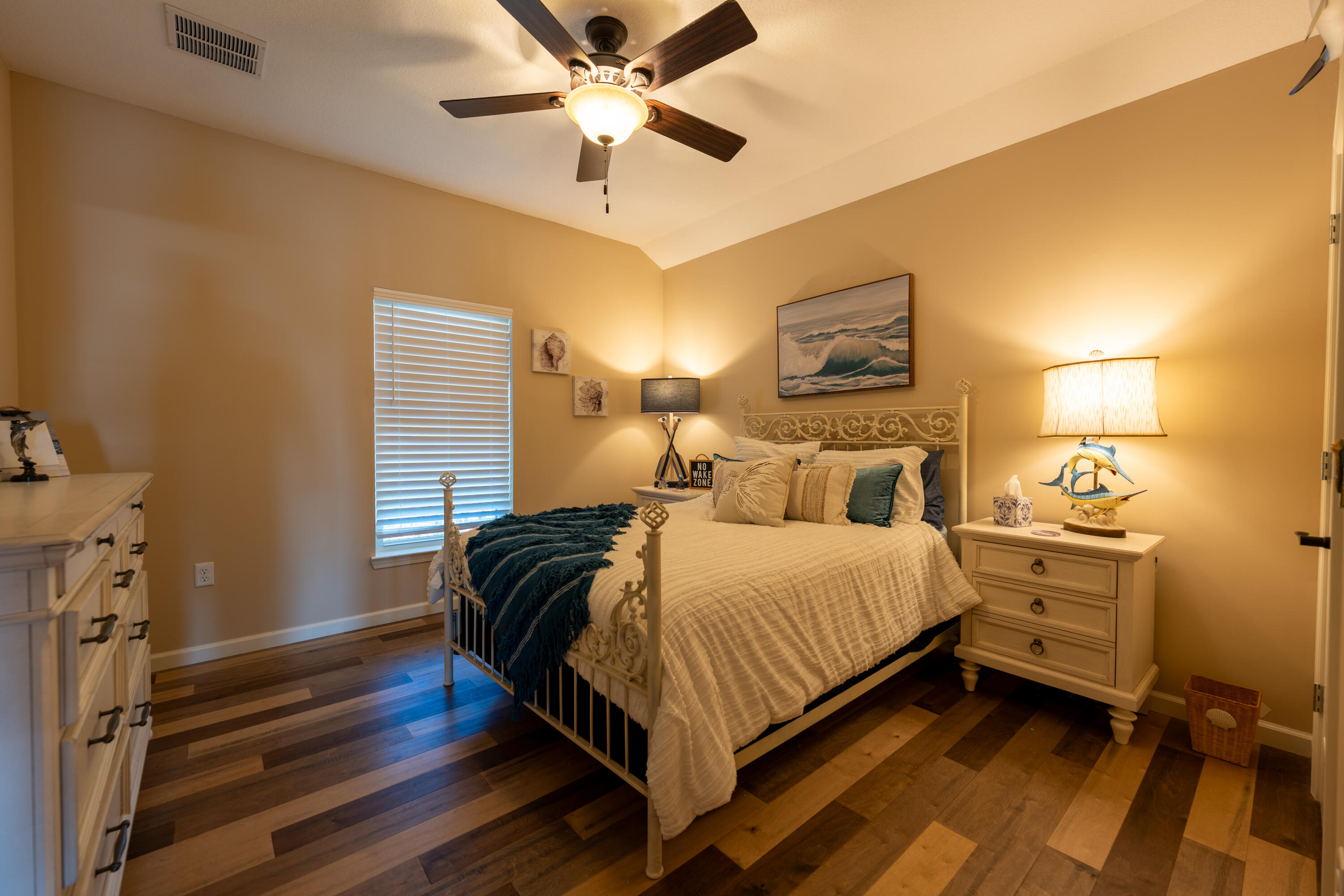 BAYSIDE PARK UNIT 1 - Residential