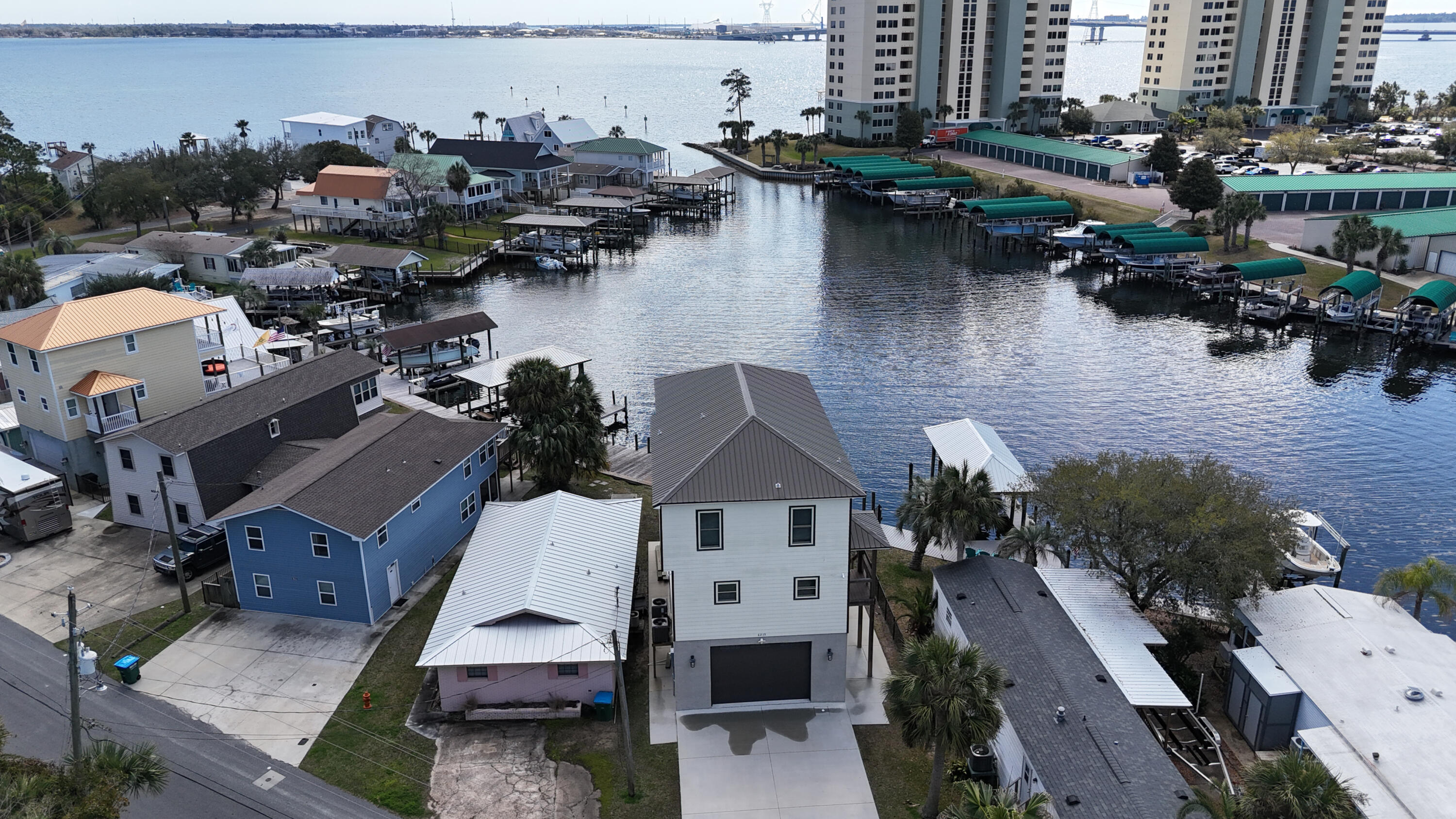 BAYSIDE PARK UNIT 1 - Residential