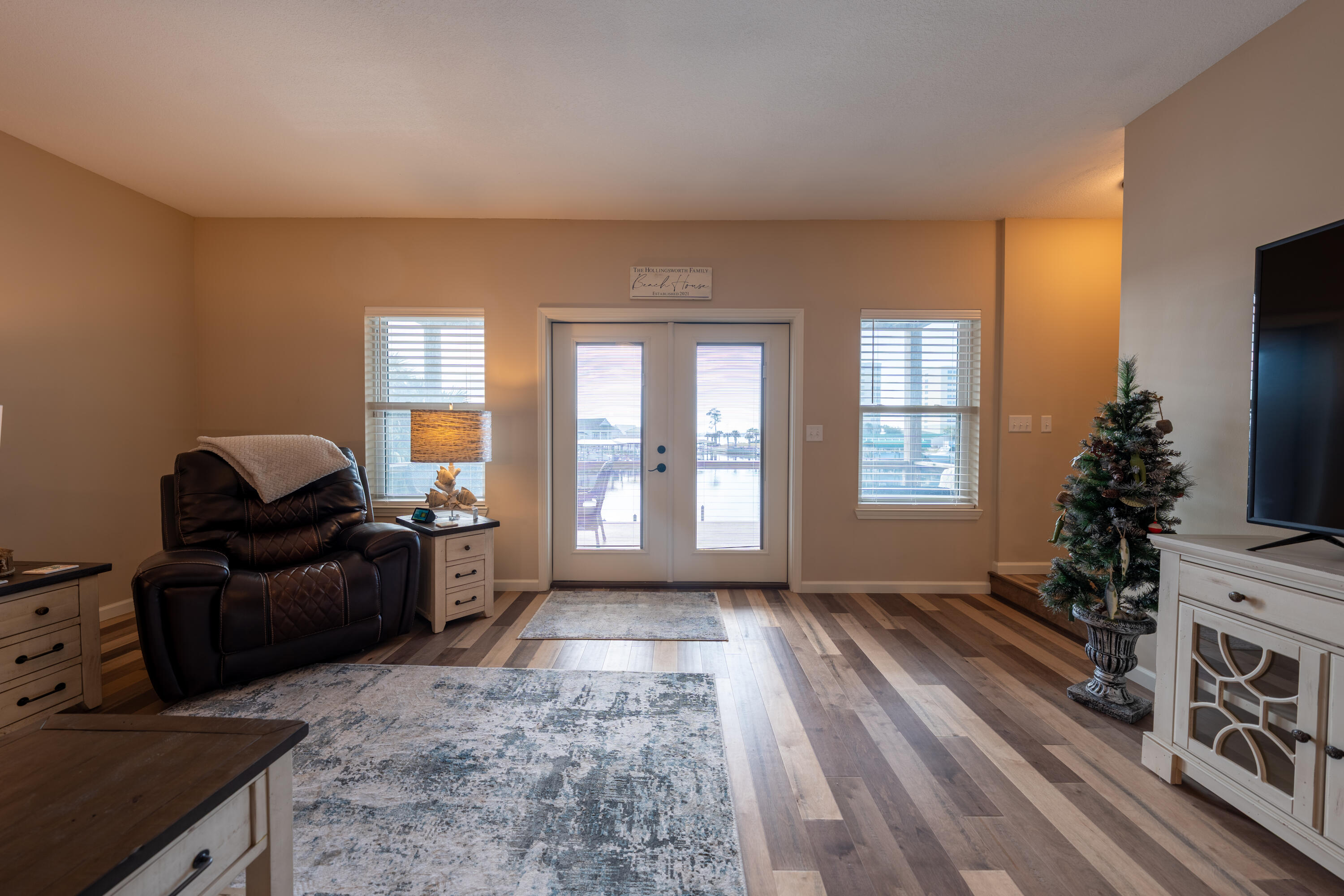 BAYSIDE PARK UNIT 1 - Residential