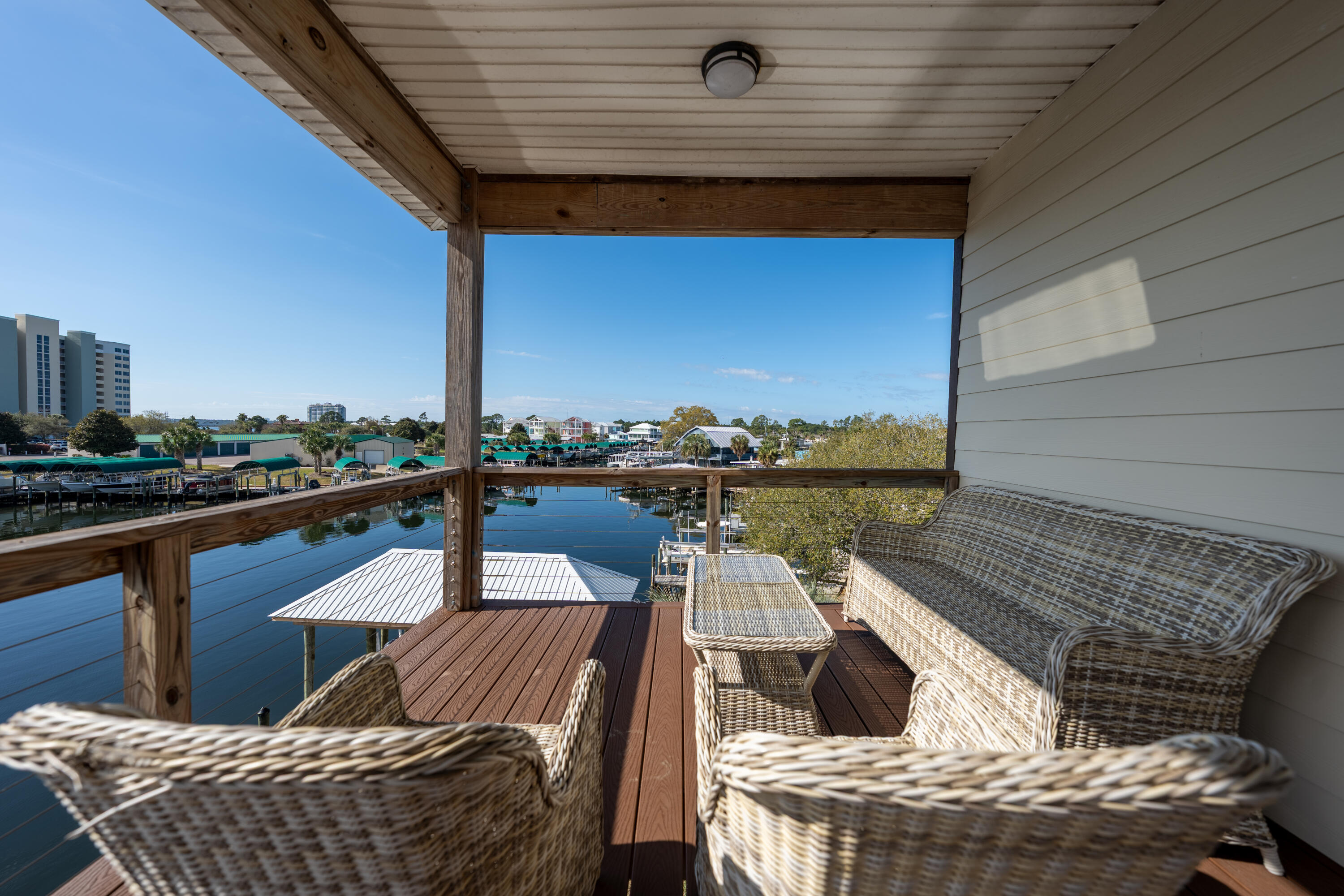 BAYSIDE PARK UNIT 1 - Residential