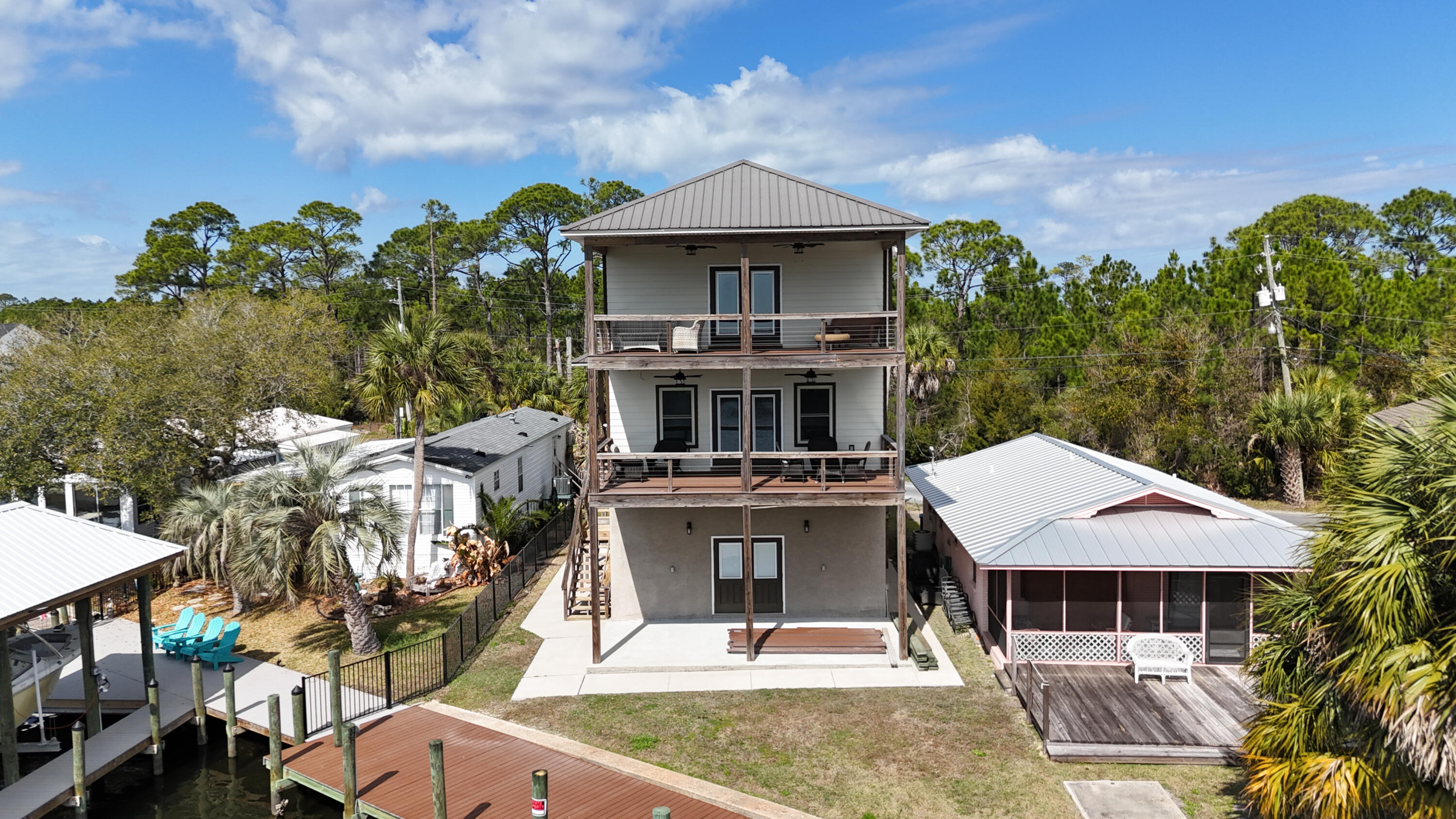 BAYSIDE PARK UNIT 1 - Residential