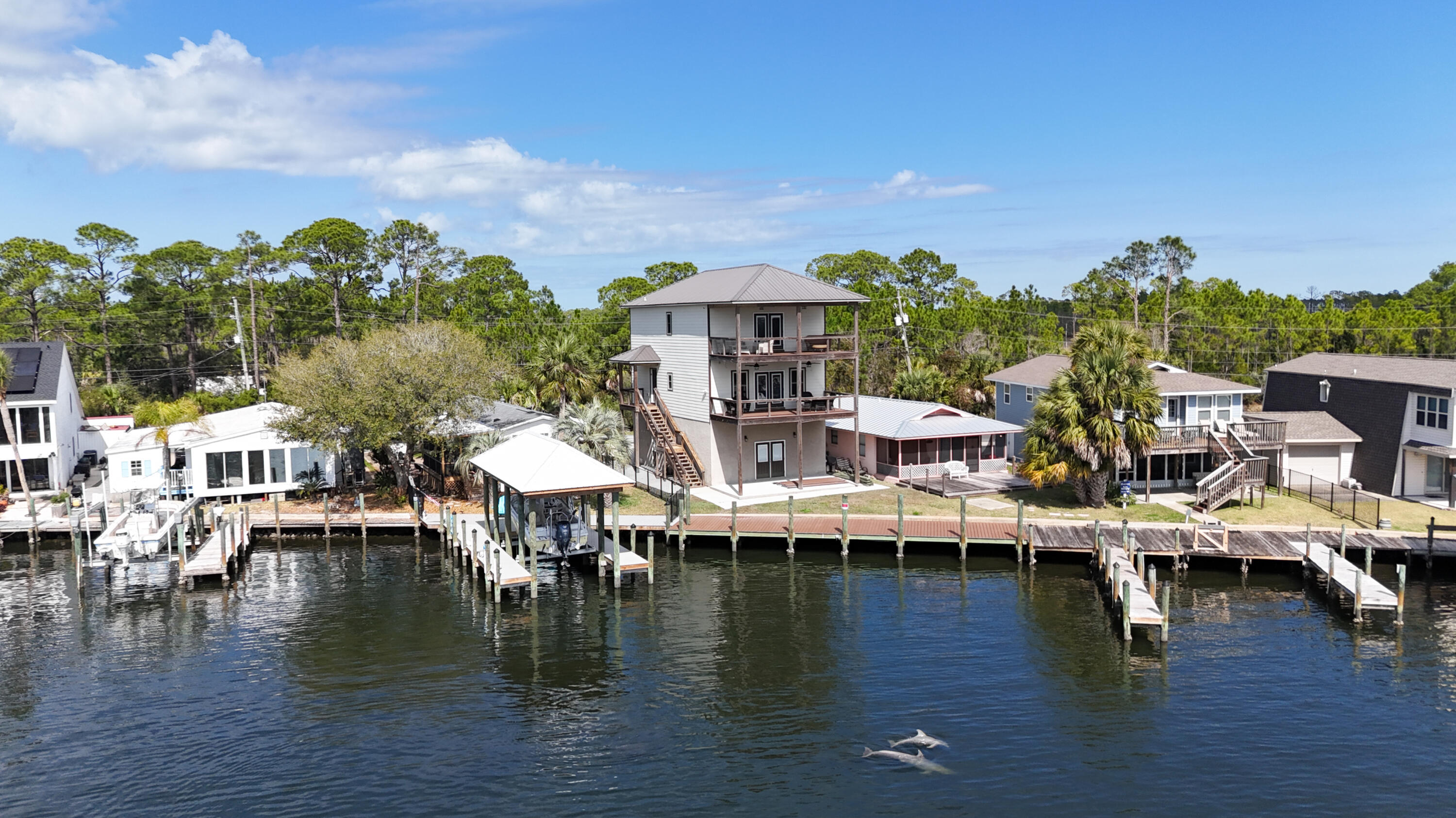 BAYSIDE PARK UNIT 1 - Residential