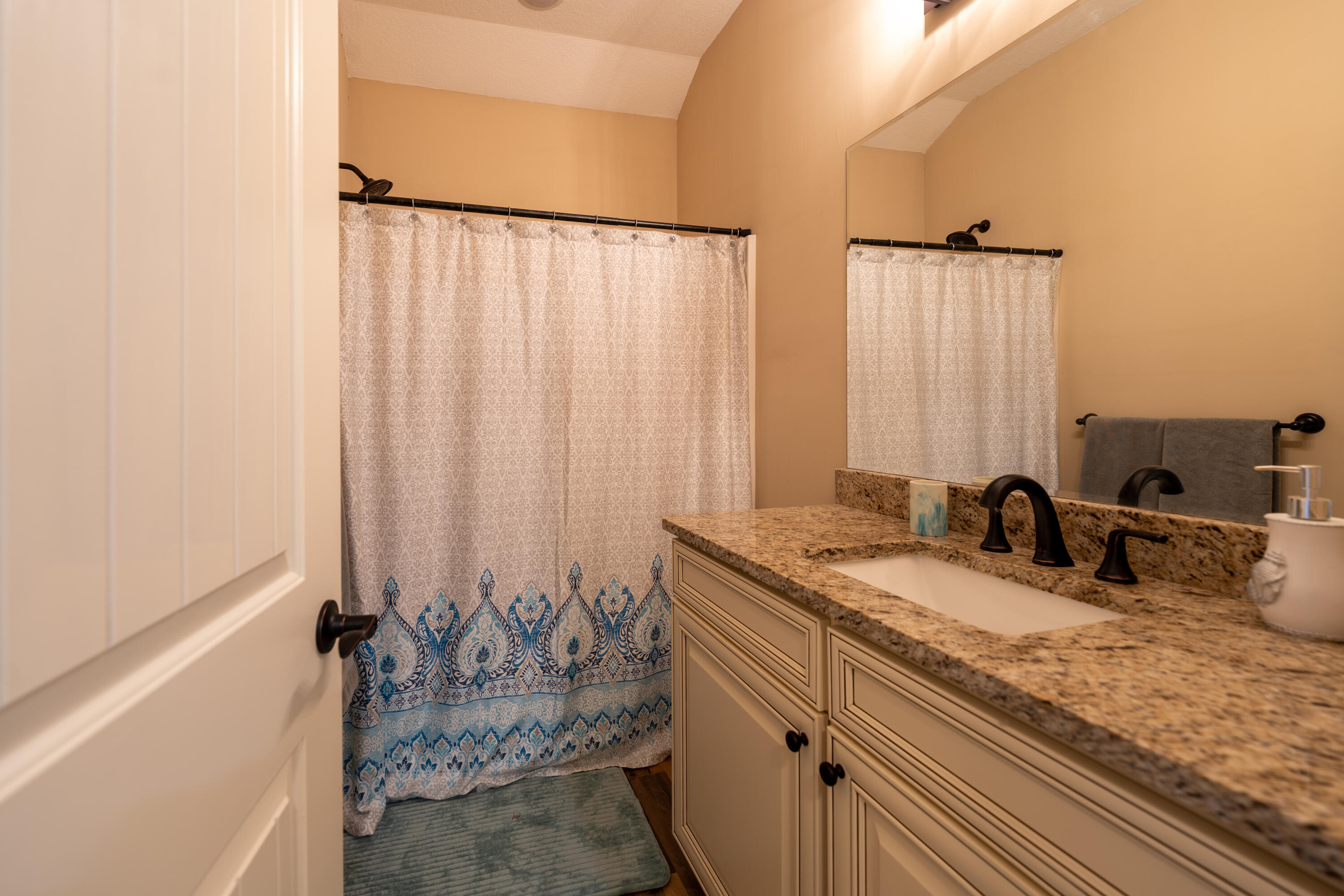 BAYSIDE PARK UNIT 1 - Residential