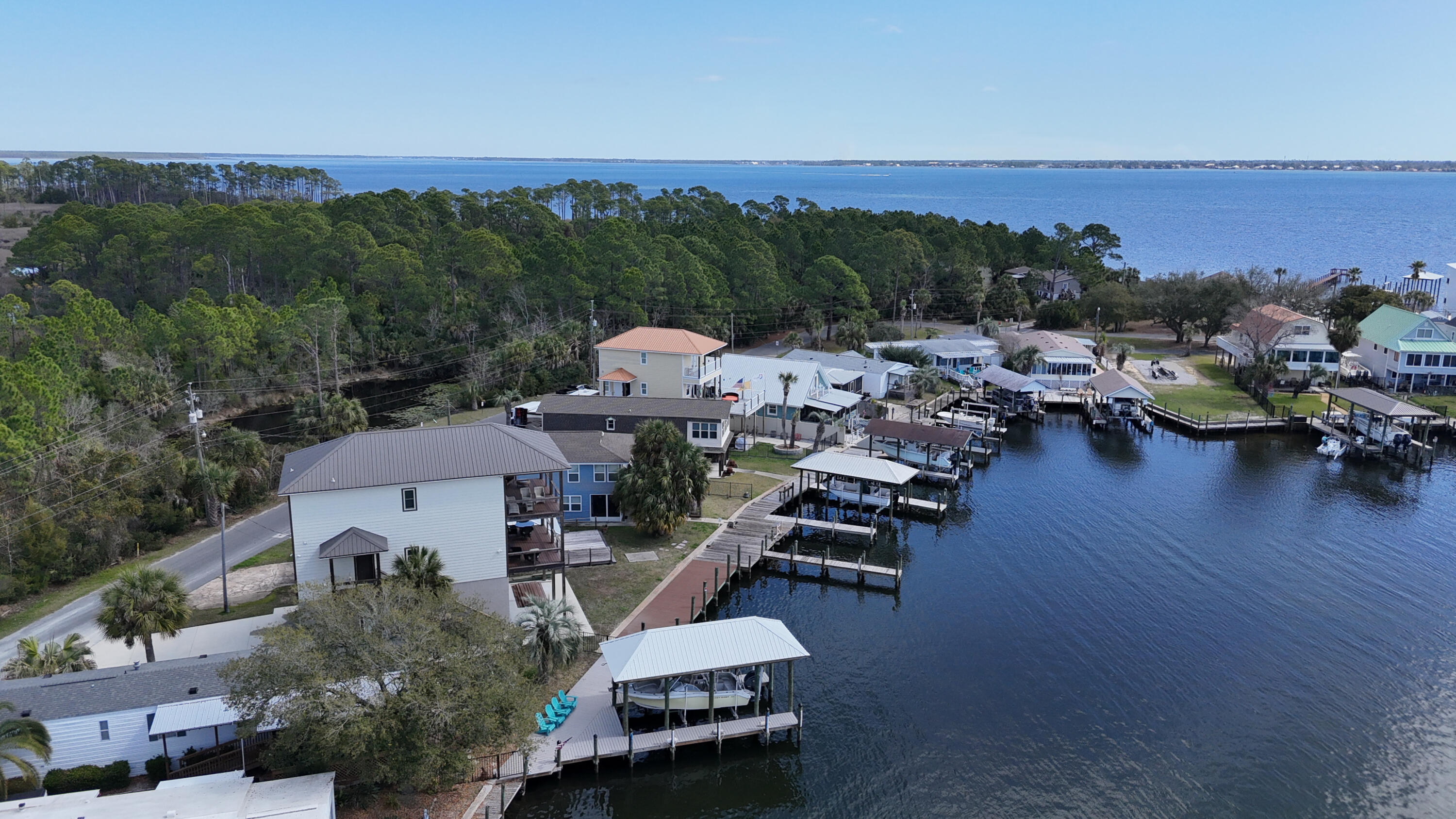 BAYSIDE PARK UNIT 1 - Residential