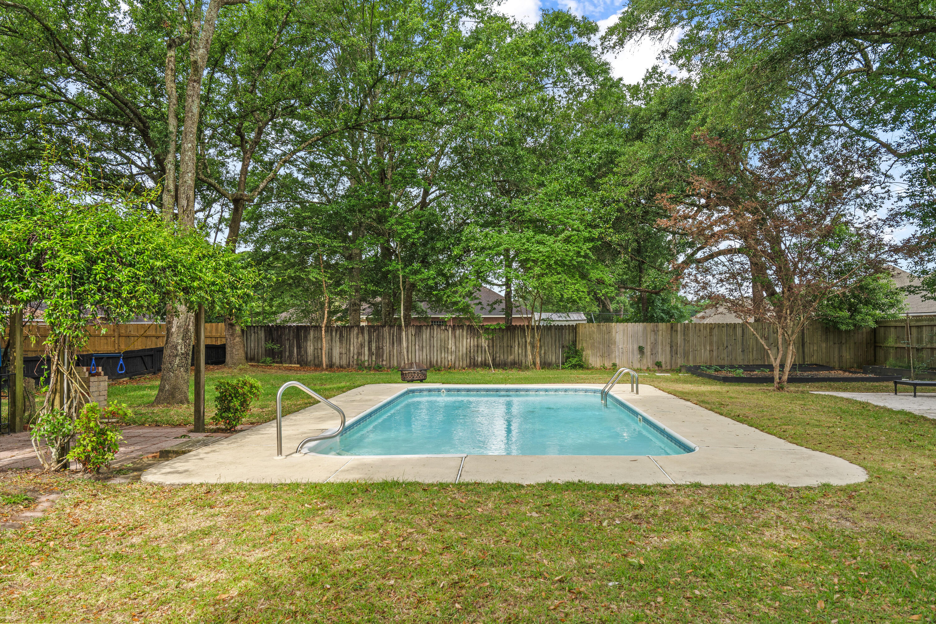 CEDARBROOK ESTATES - Residential