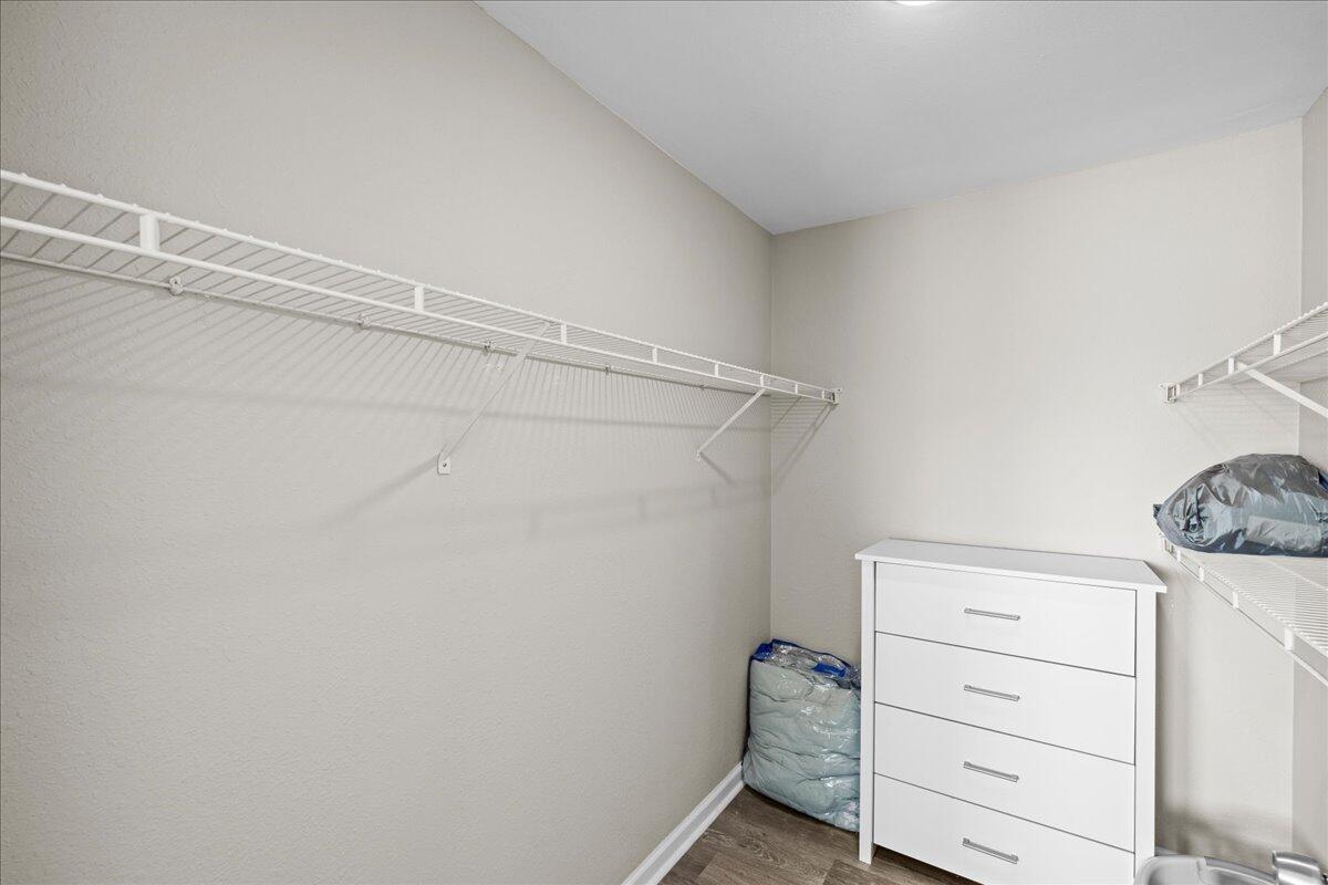 INDIAN LAKE - Residential