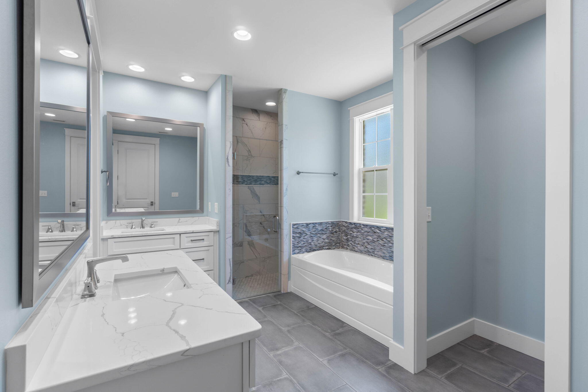 EMERALD BAY PH 2A - Residential