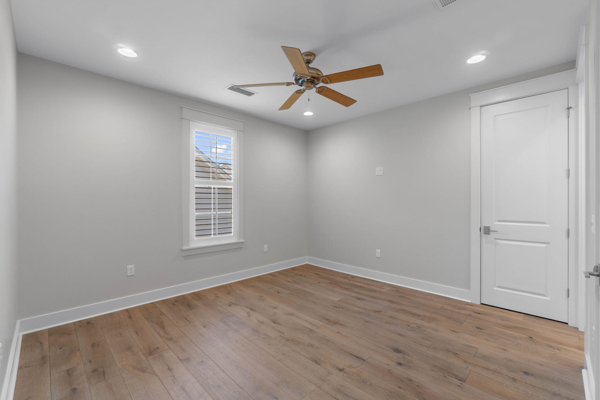 EMERALD BAY PH 2A - Residential