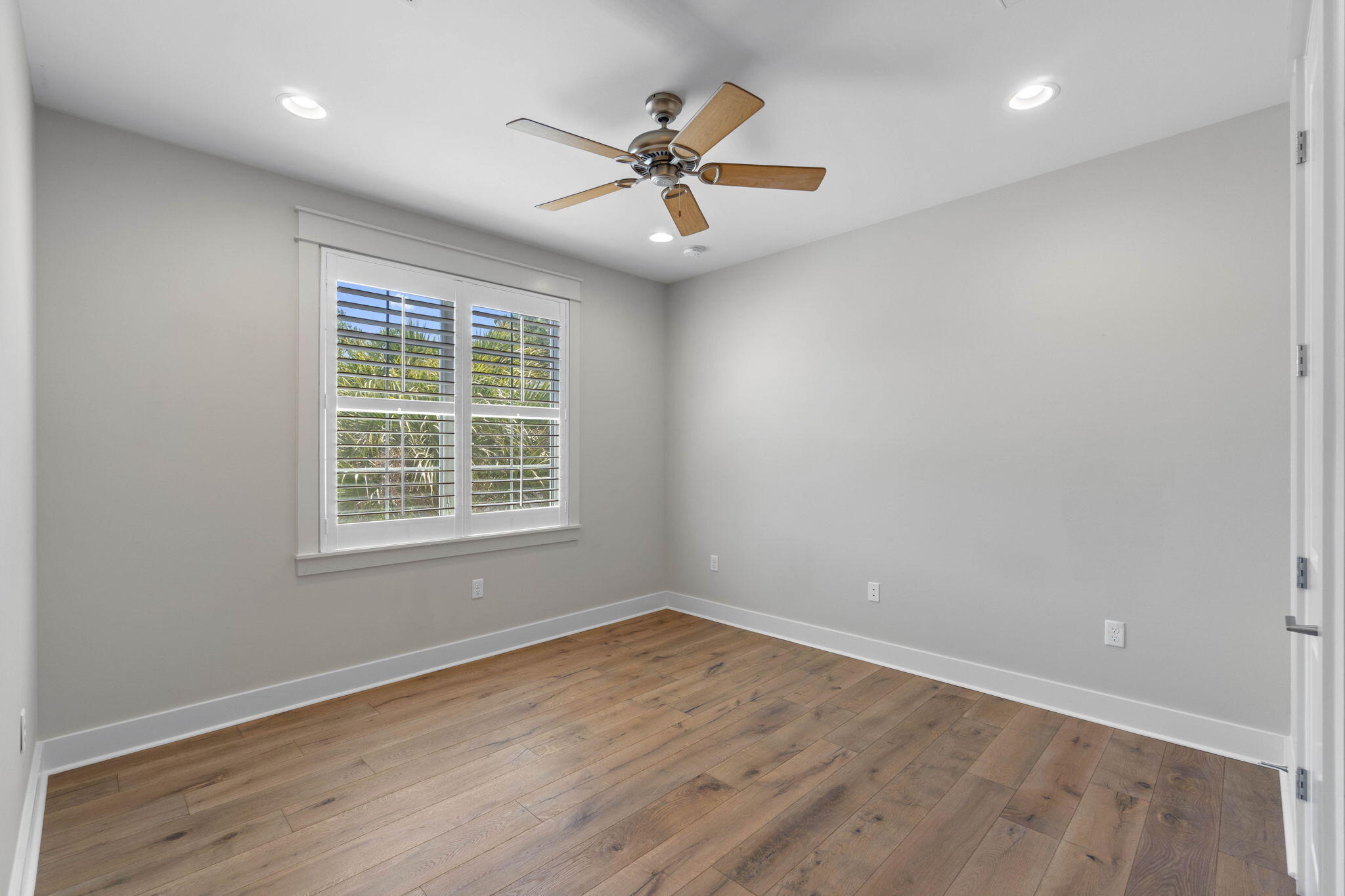 EMERALD BAY PH 2A - Residential