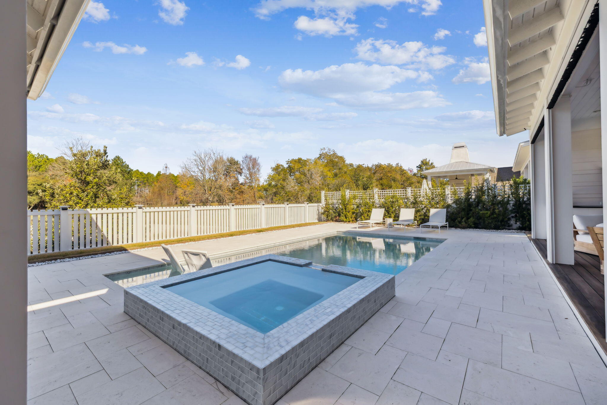 WATERSOUND ORIGINS - Residential