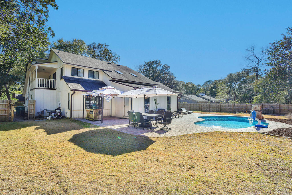 LIDO VILLAGE - Residential