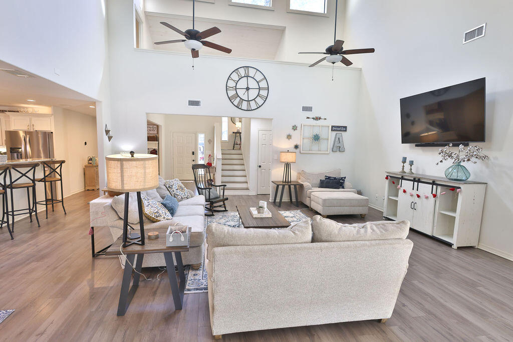 LIDO VILLAGE - Residential