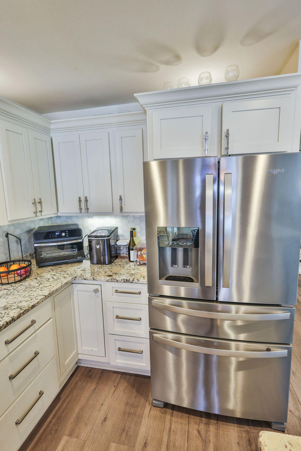 LIDO VILLAGE - Residential