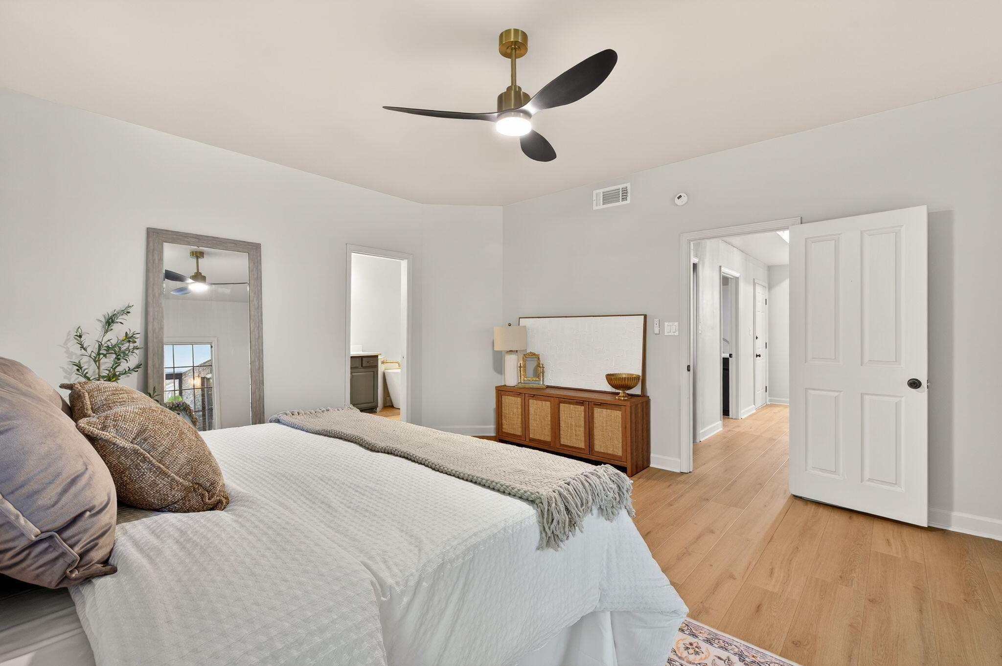 SOUTHWIND PH 4 - Residential