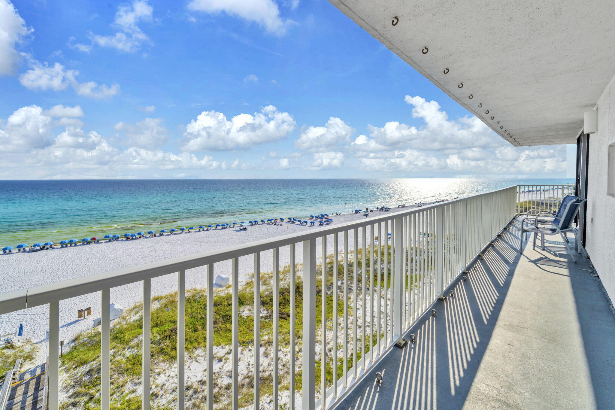 MAINSAIL CONDO PH 1 - Residential