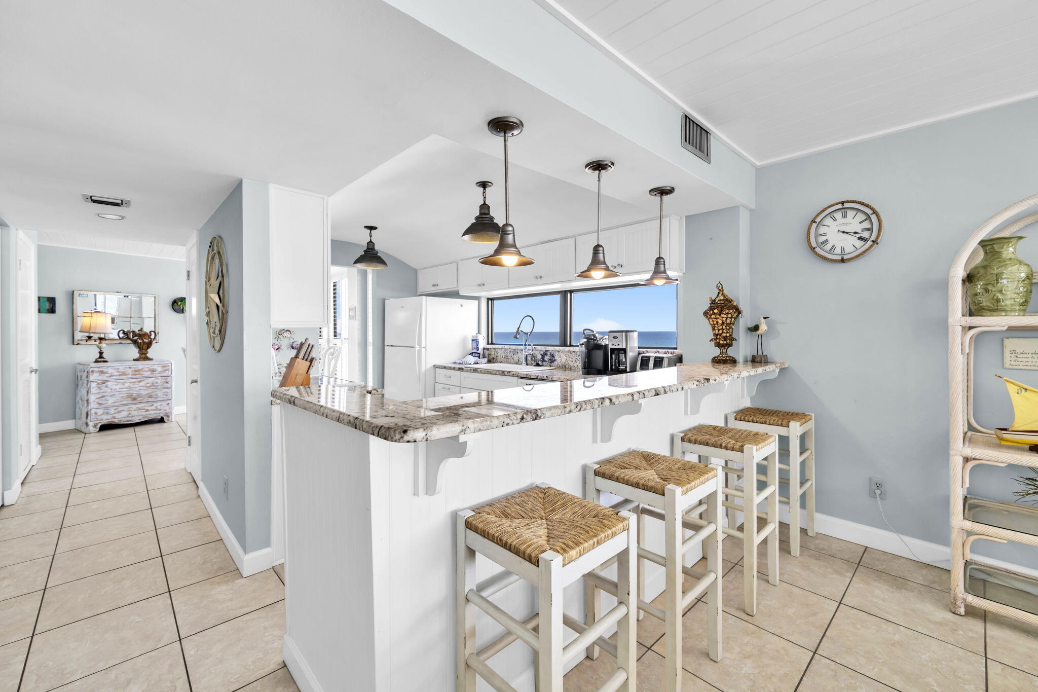 MAINSAIL CONDO PH 1 - Residential