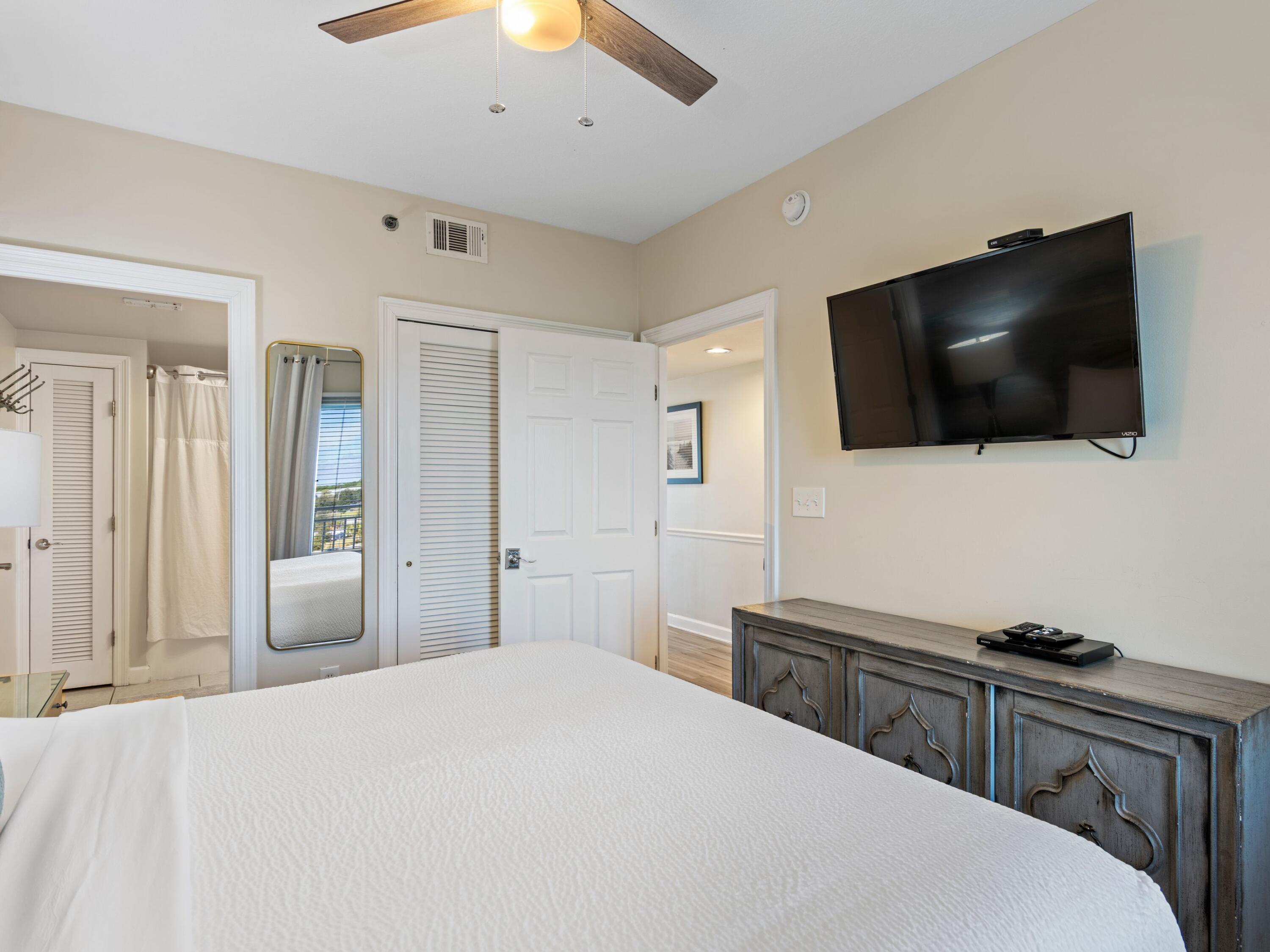 STERLING SHORES - Residential