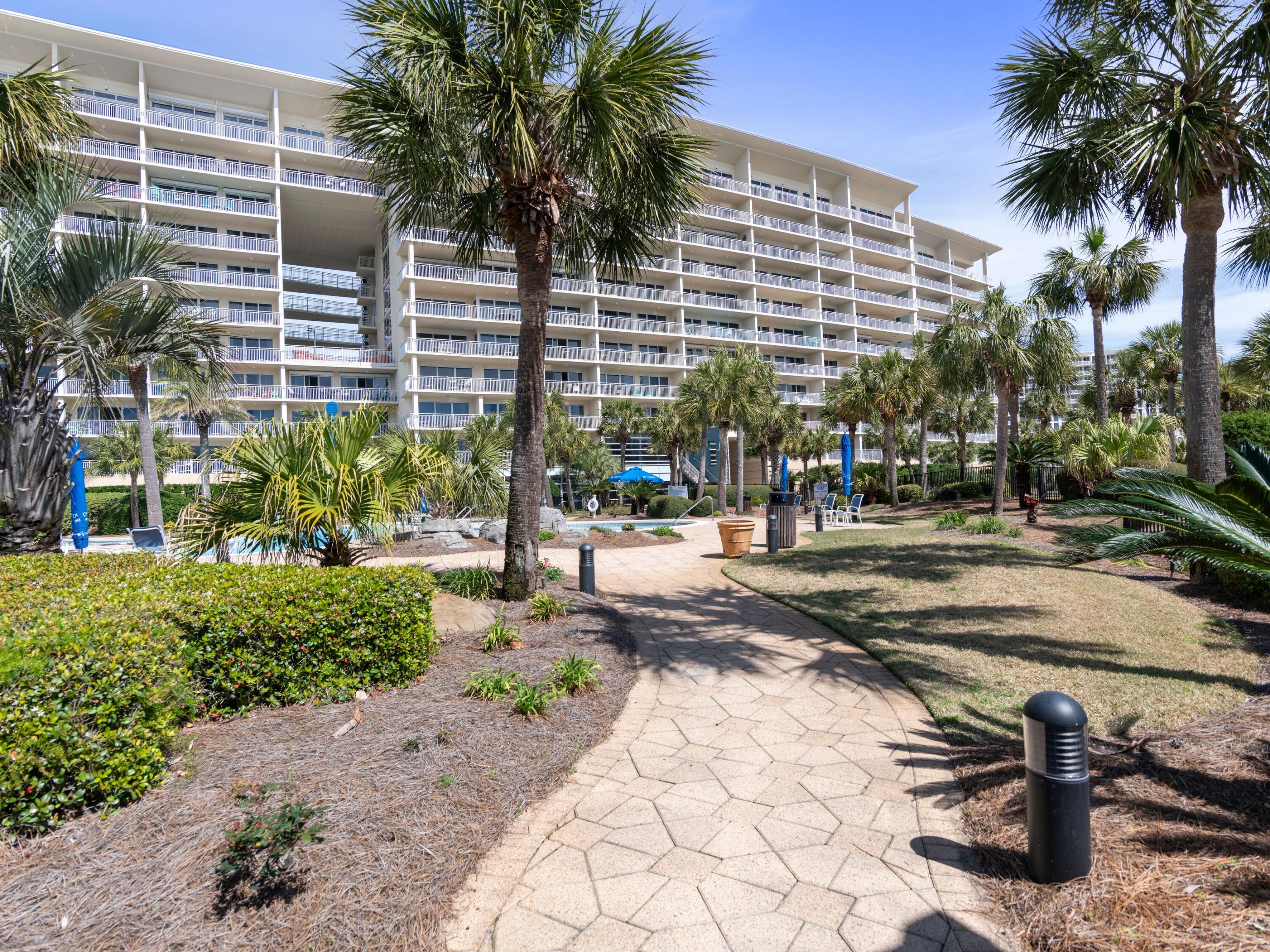 STERLING SHORES - Residential