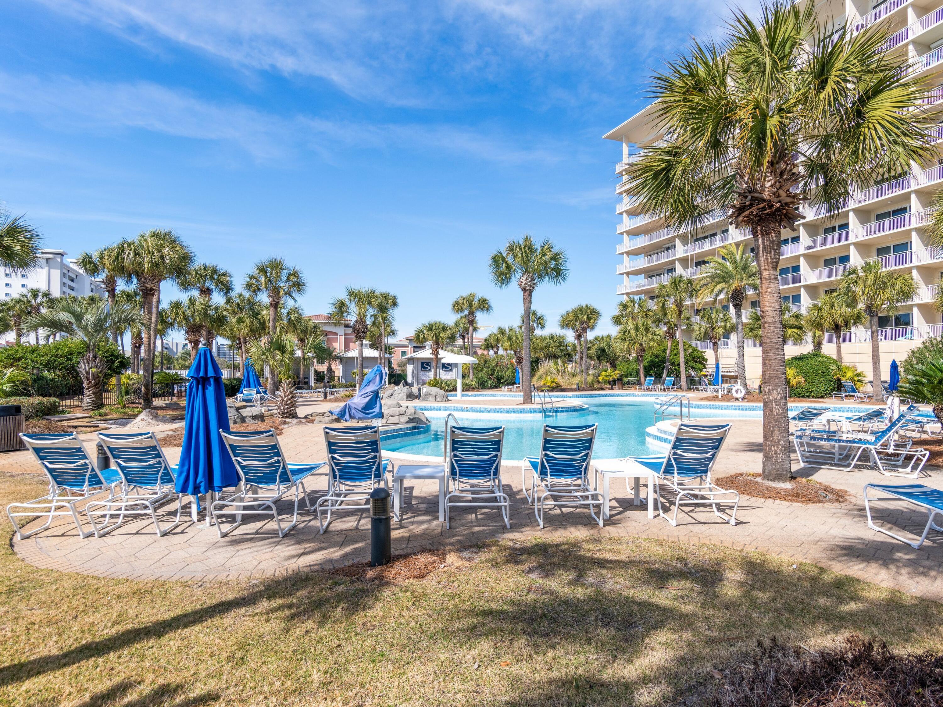 STERLING SHORES - Residential